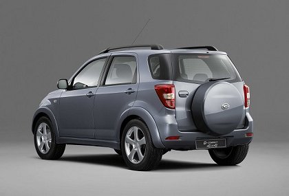 Daihatsu D-compact, 2005