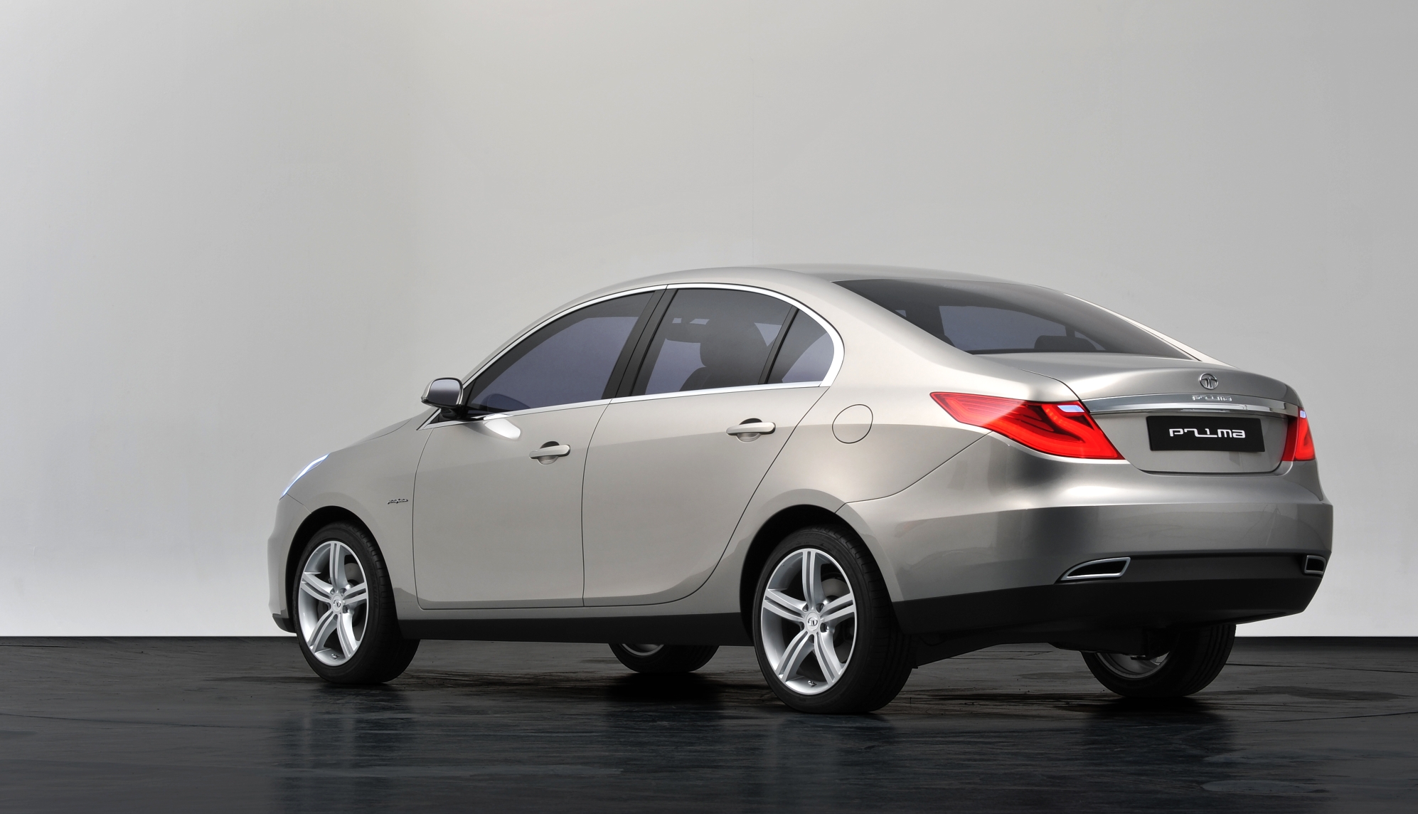 Tata Pr1ma Concept (Pininfarina), 2009