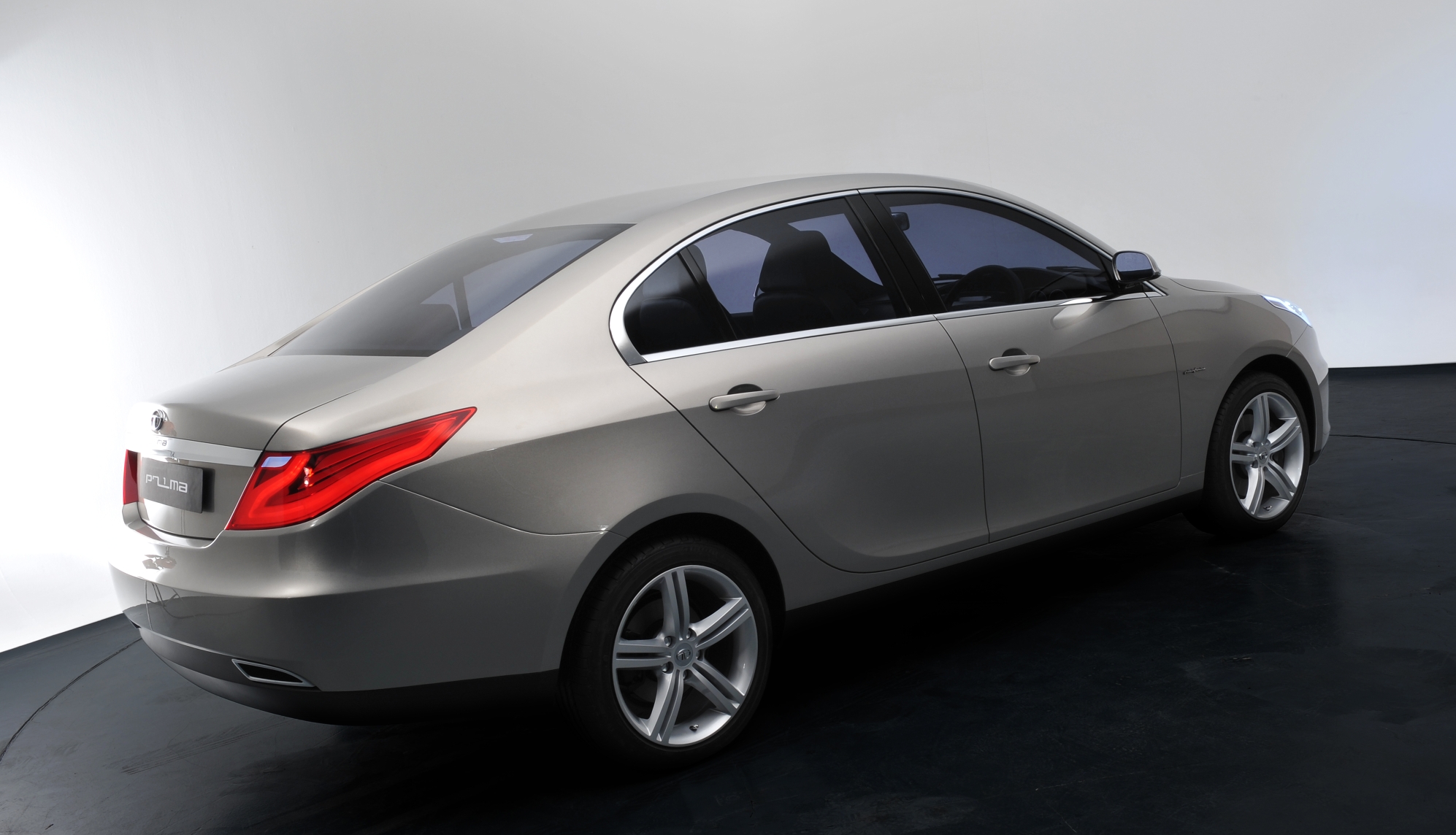 Tata Pr1ma Concept (Pininfarina), 2009