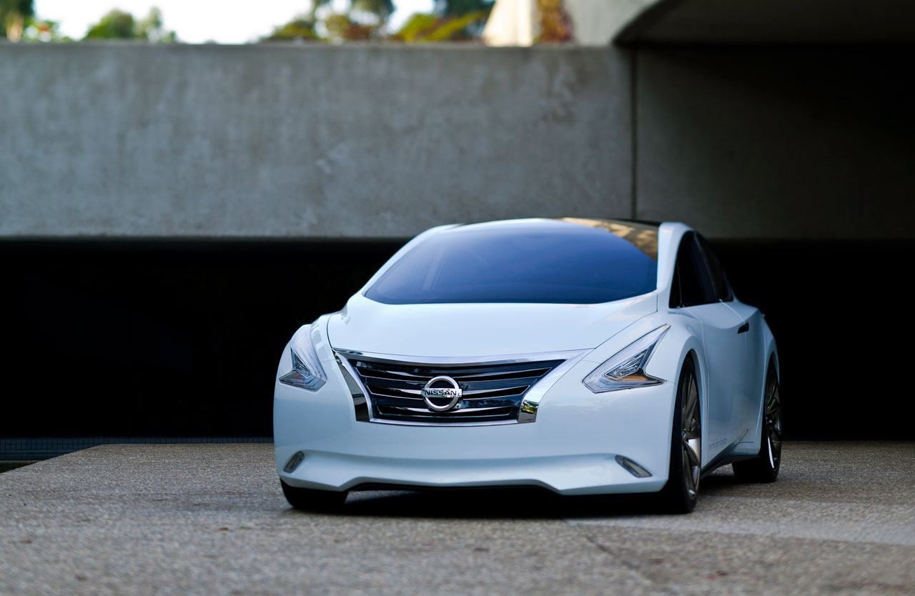 Nissan Ellure, 2010