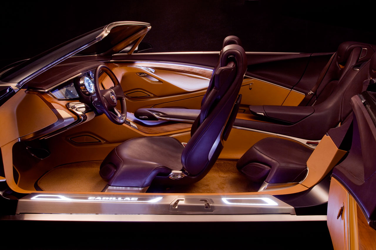 Cadillac Escalade Concept салон