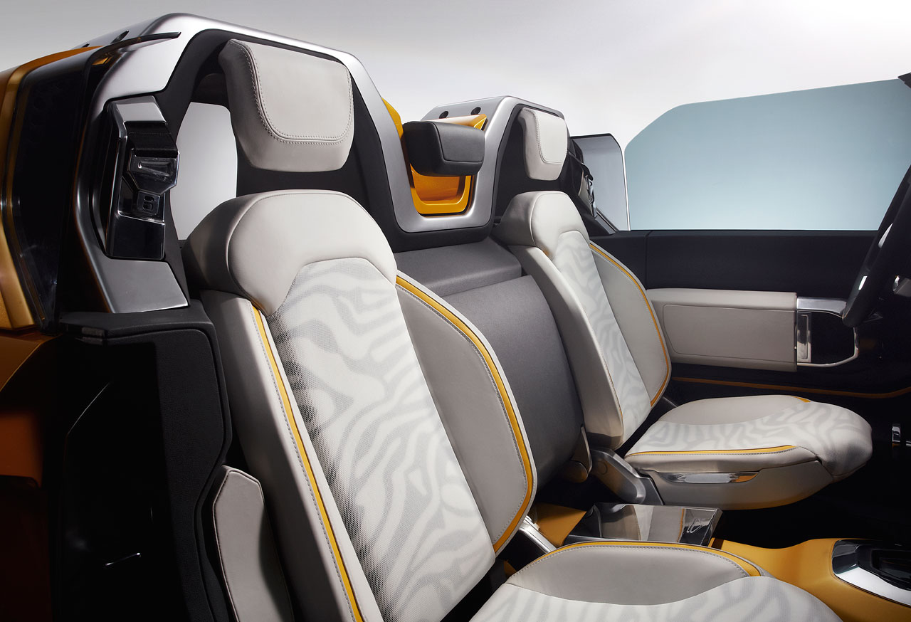 Land Rover DC100 Sport, 2011 - Interior