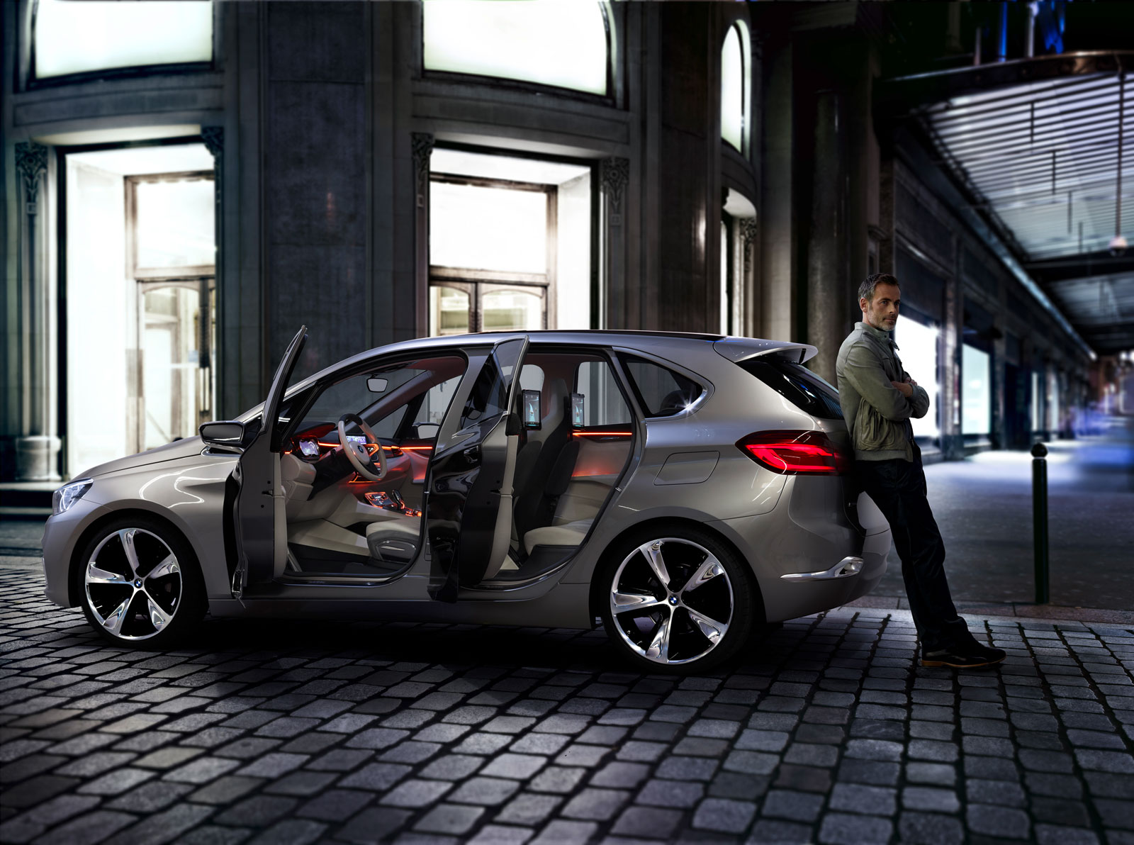 BMW Concept Active Tourer, 2012