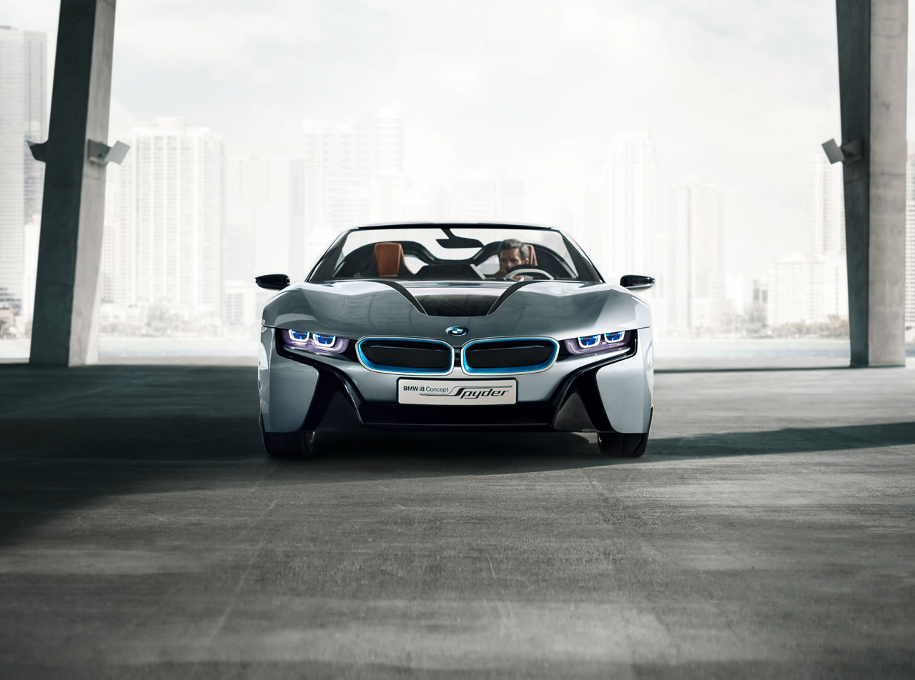 BMW i8 Spyder, 2012