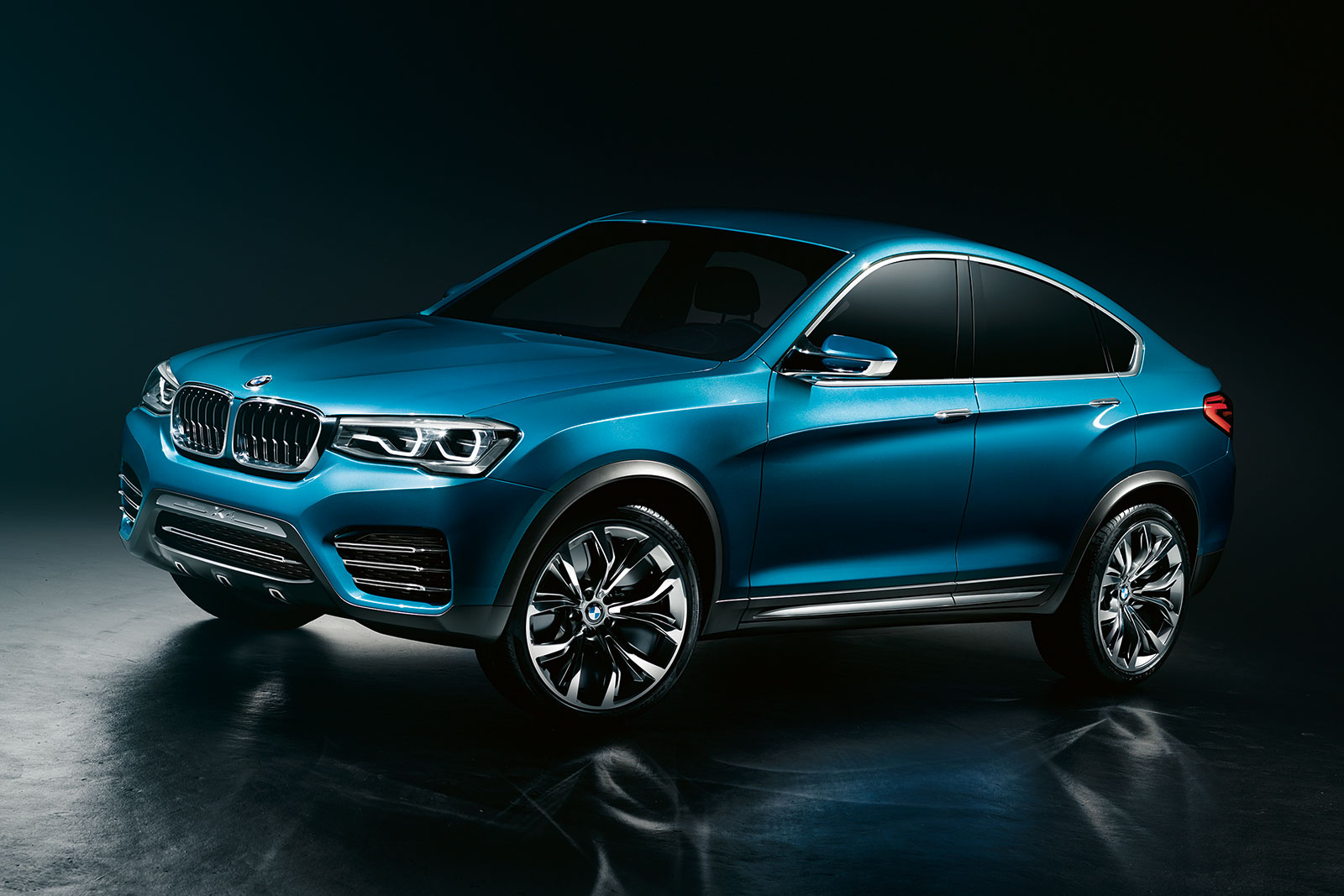 BMW Concept X4, 2013