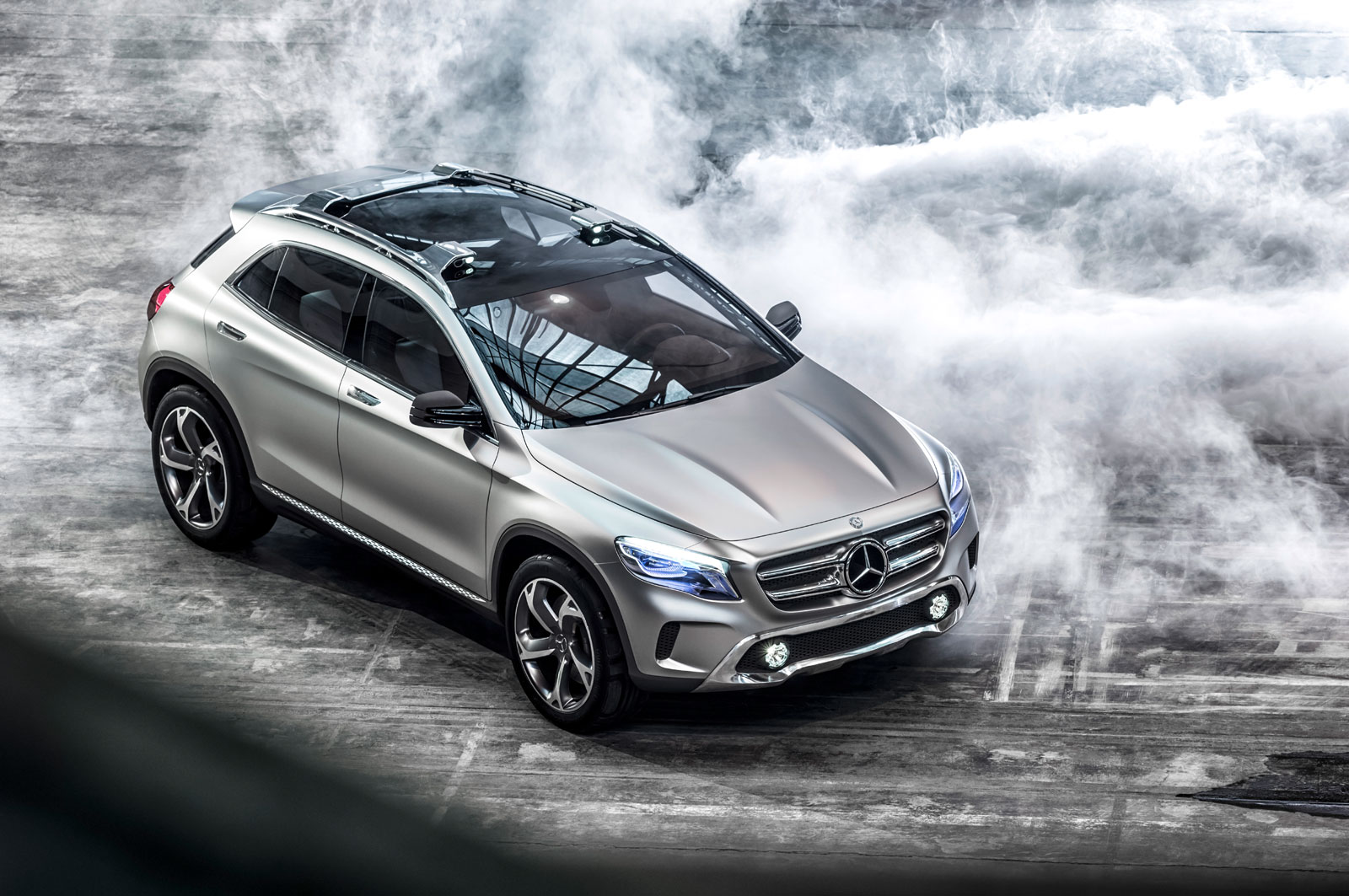 Mercedes-Benz GLA, 2013