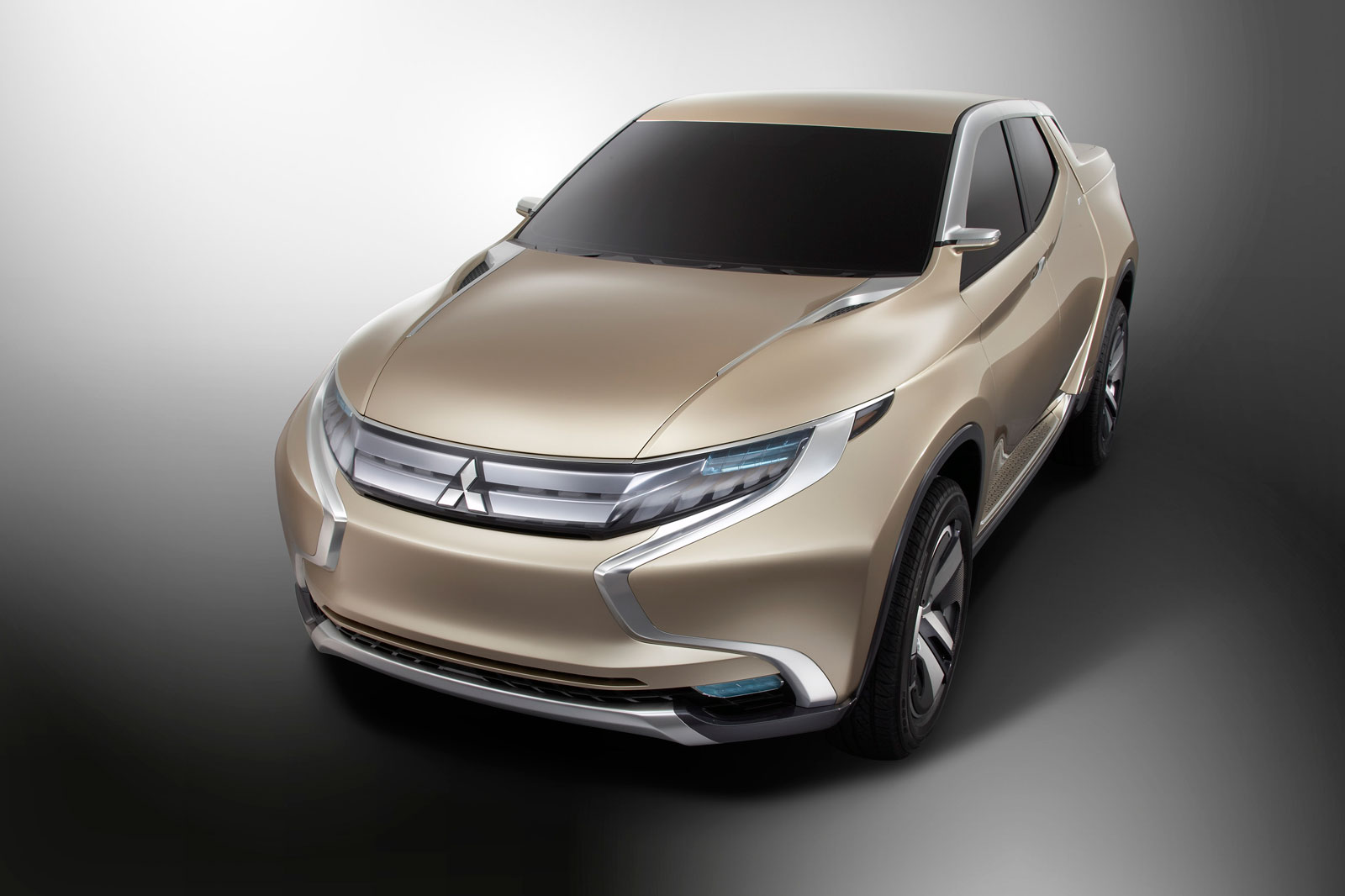 Mitsubishi GR-HEV, 2013