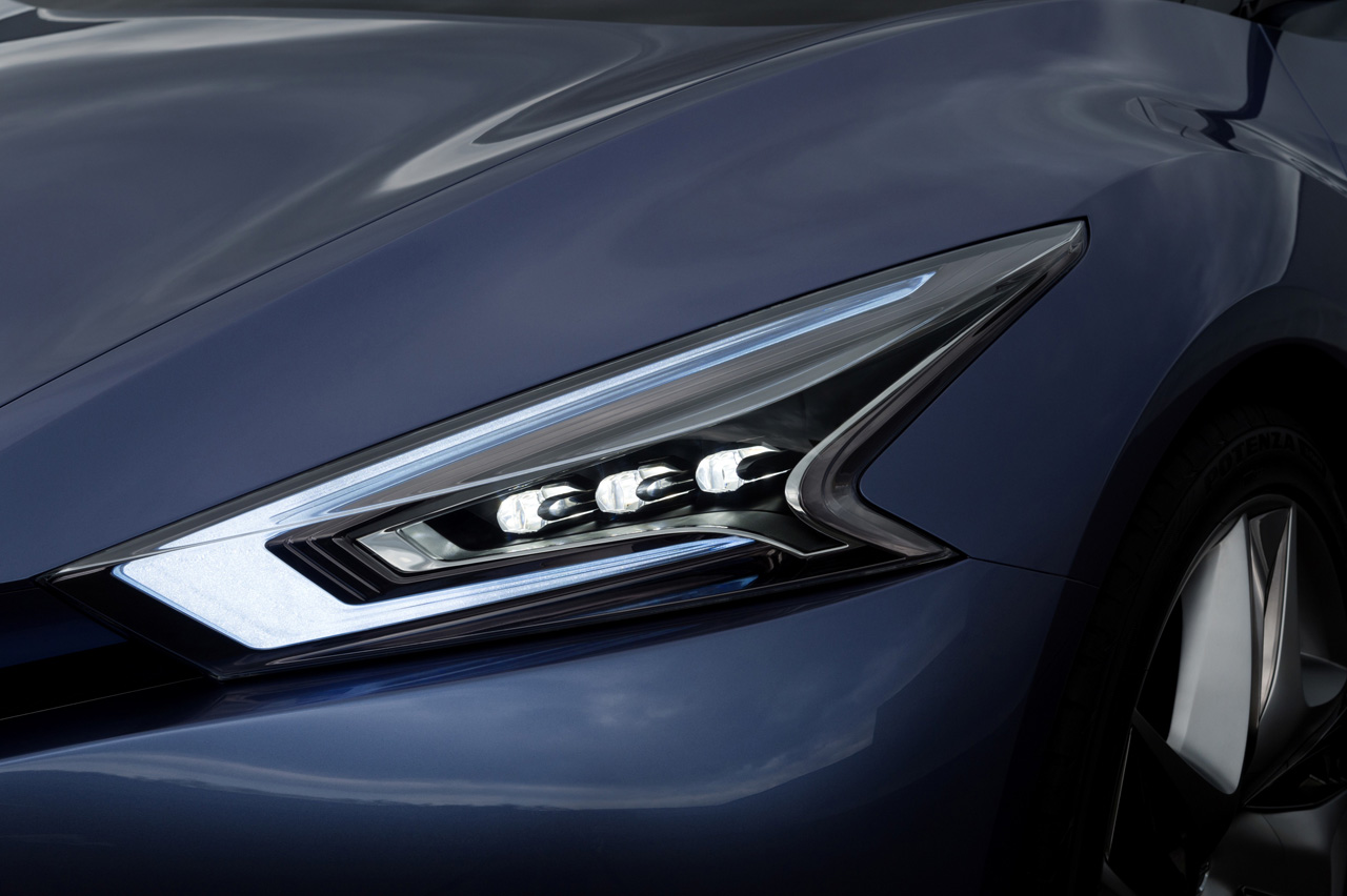 Nissan Friend-ME, 2013 - Headlight 