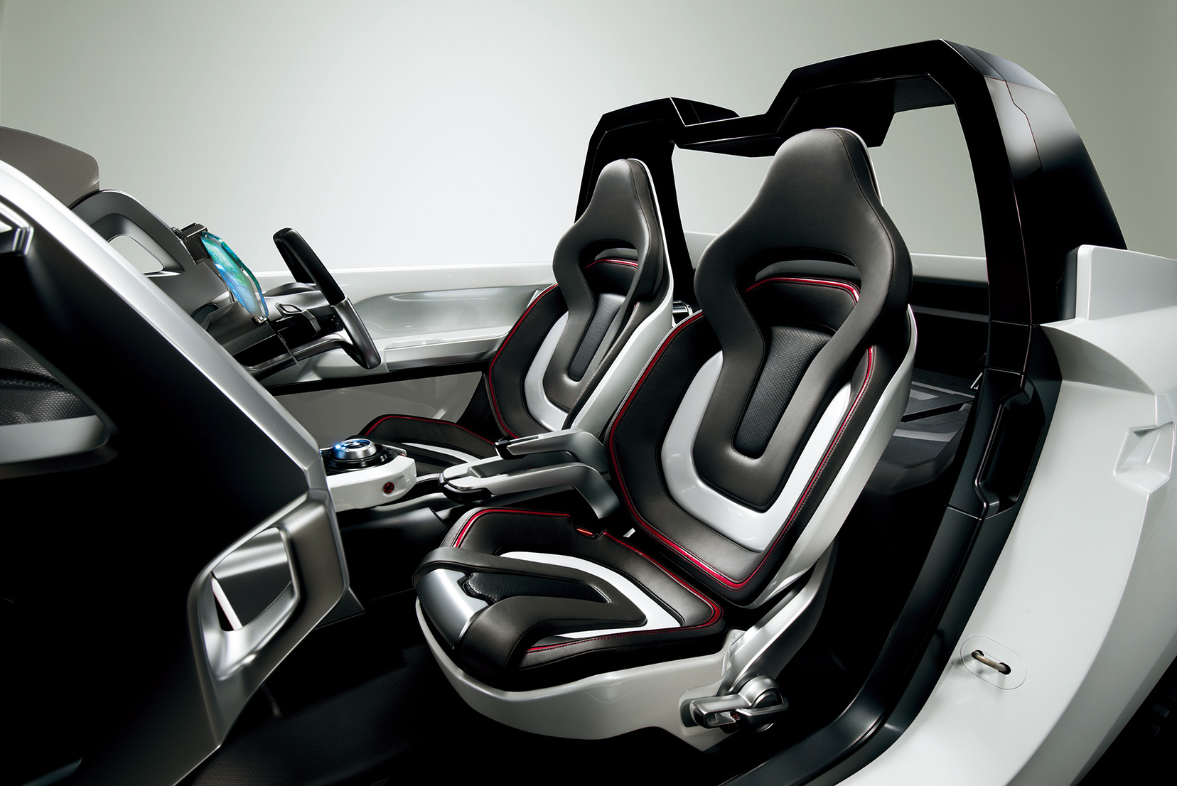 Suzuki X-Lander, 2013 - Interior