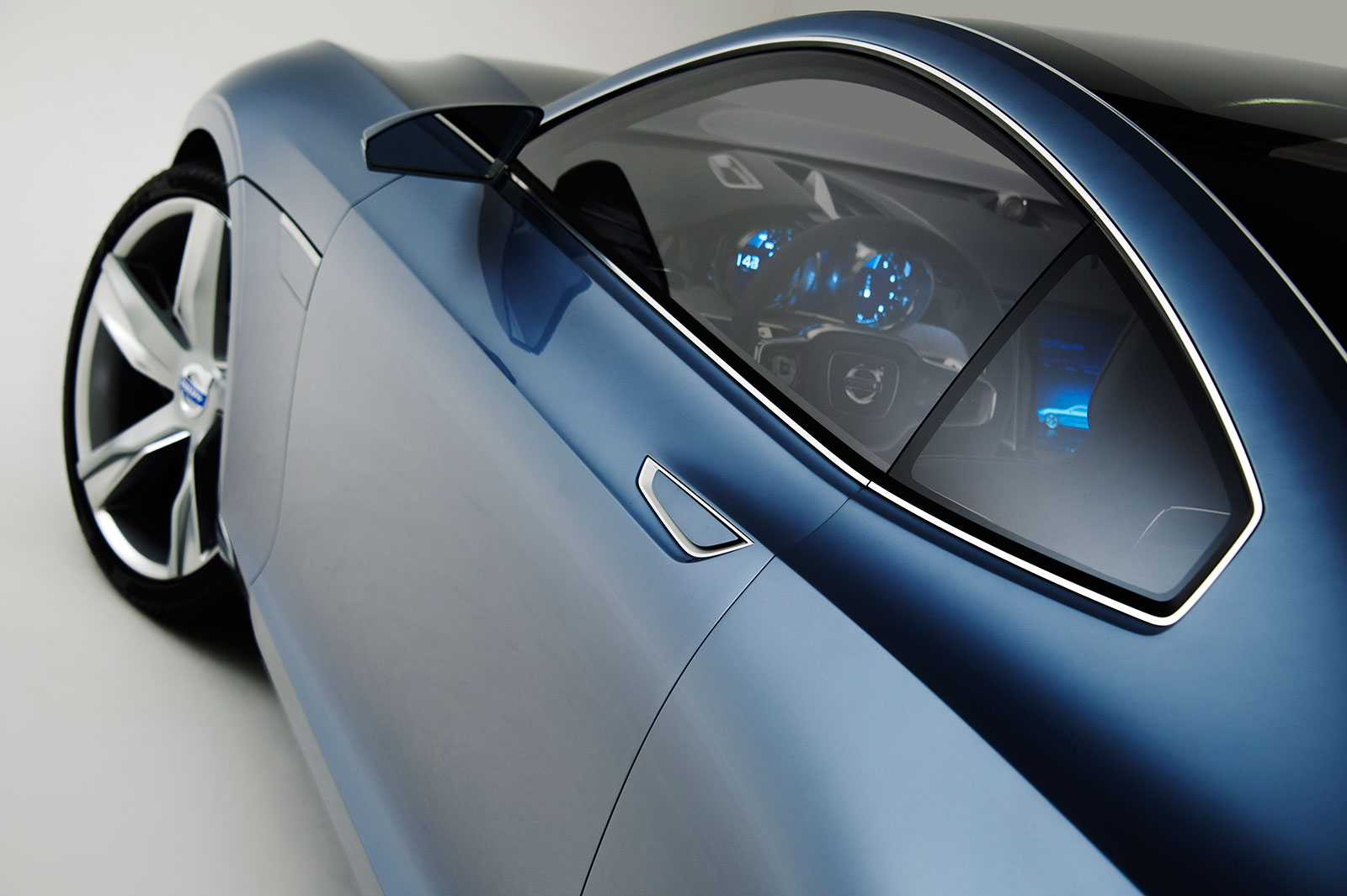 Volvo Concept Coupe, 2013 - Side detail