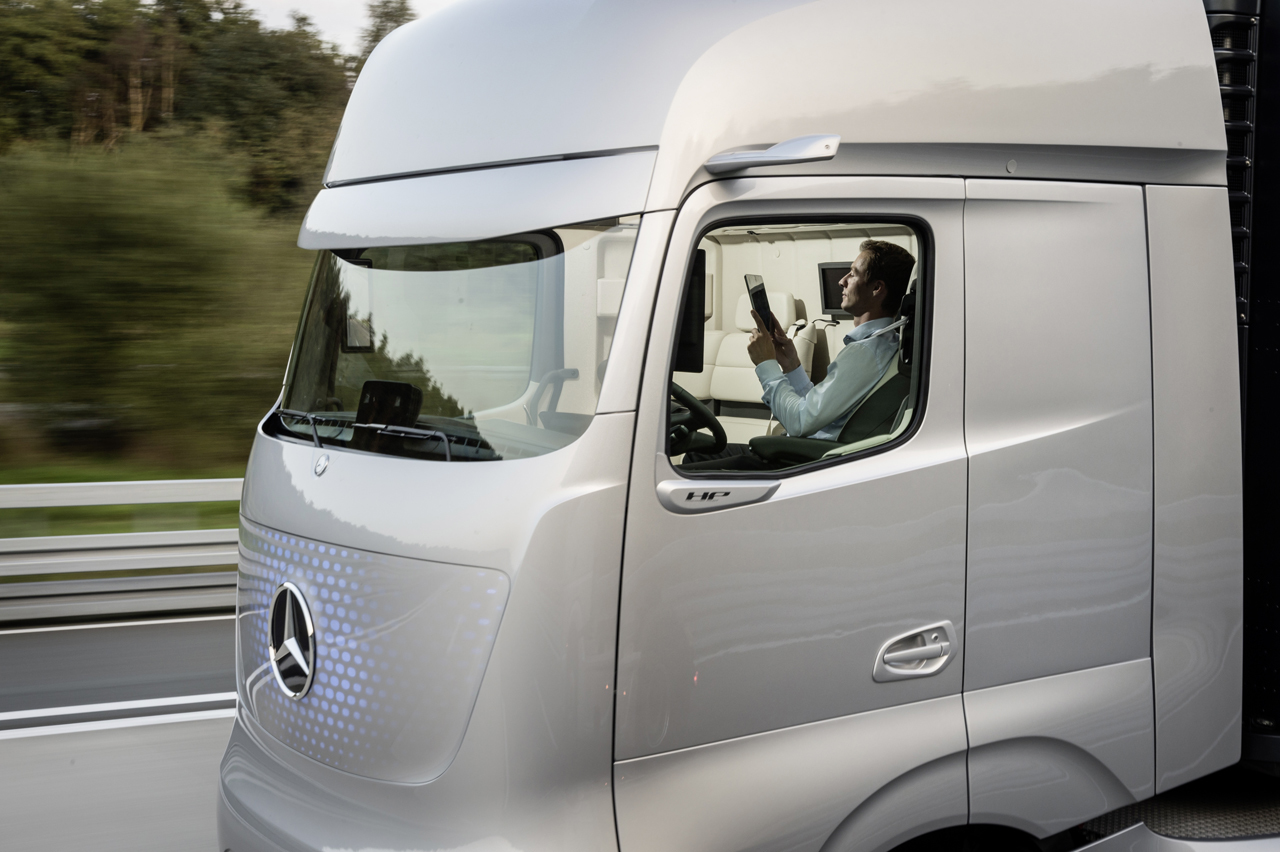 Mercedes-Benz Future Truck 2025, 2014