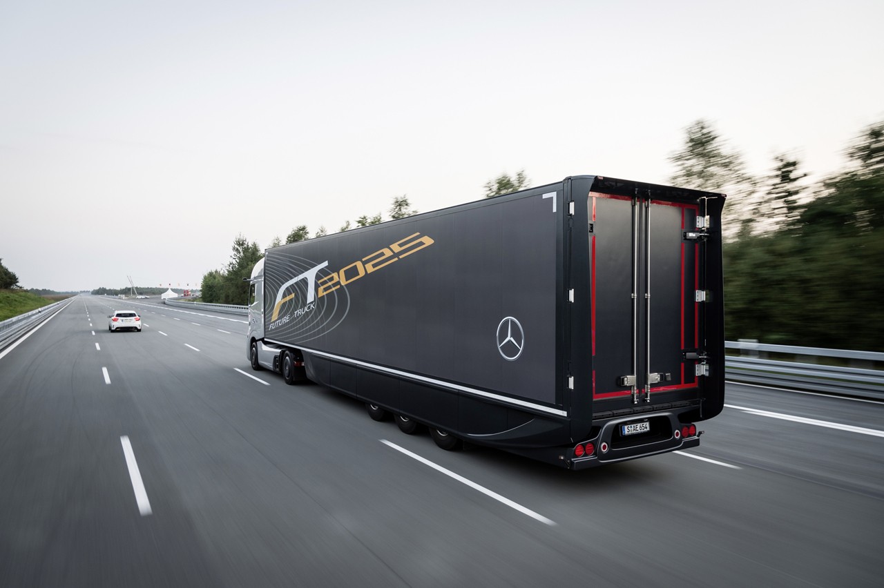 Mercedes-Benz Future Truck 2025, 2014
