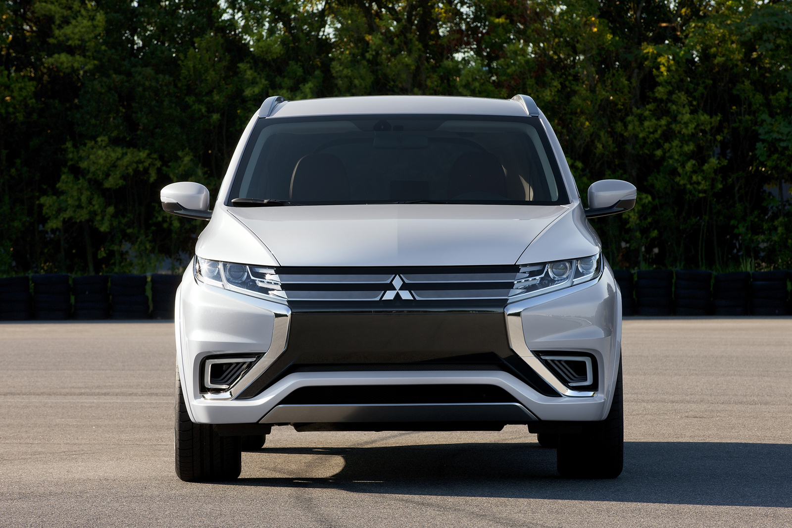 Mitsubishi Outlander PHEV Concept-S, 2014