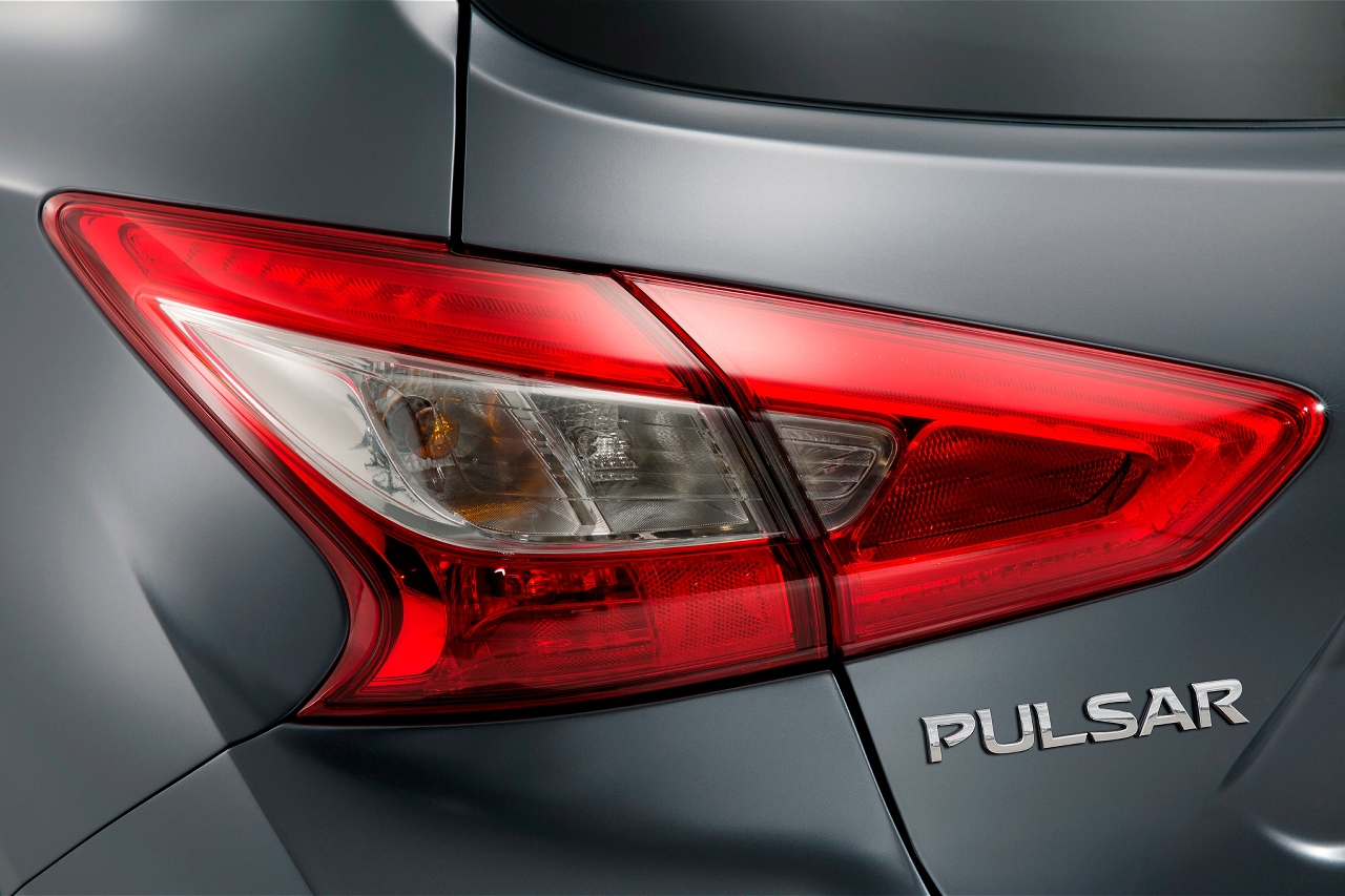 Nissan Pulsar Nismo Concept, 2014 - Taillight