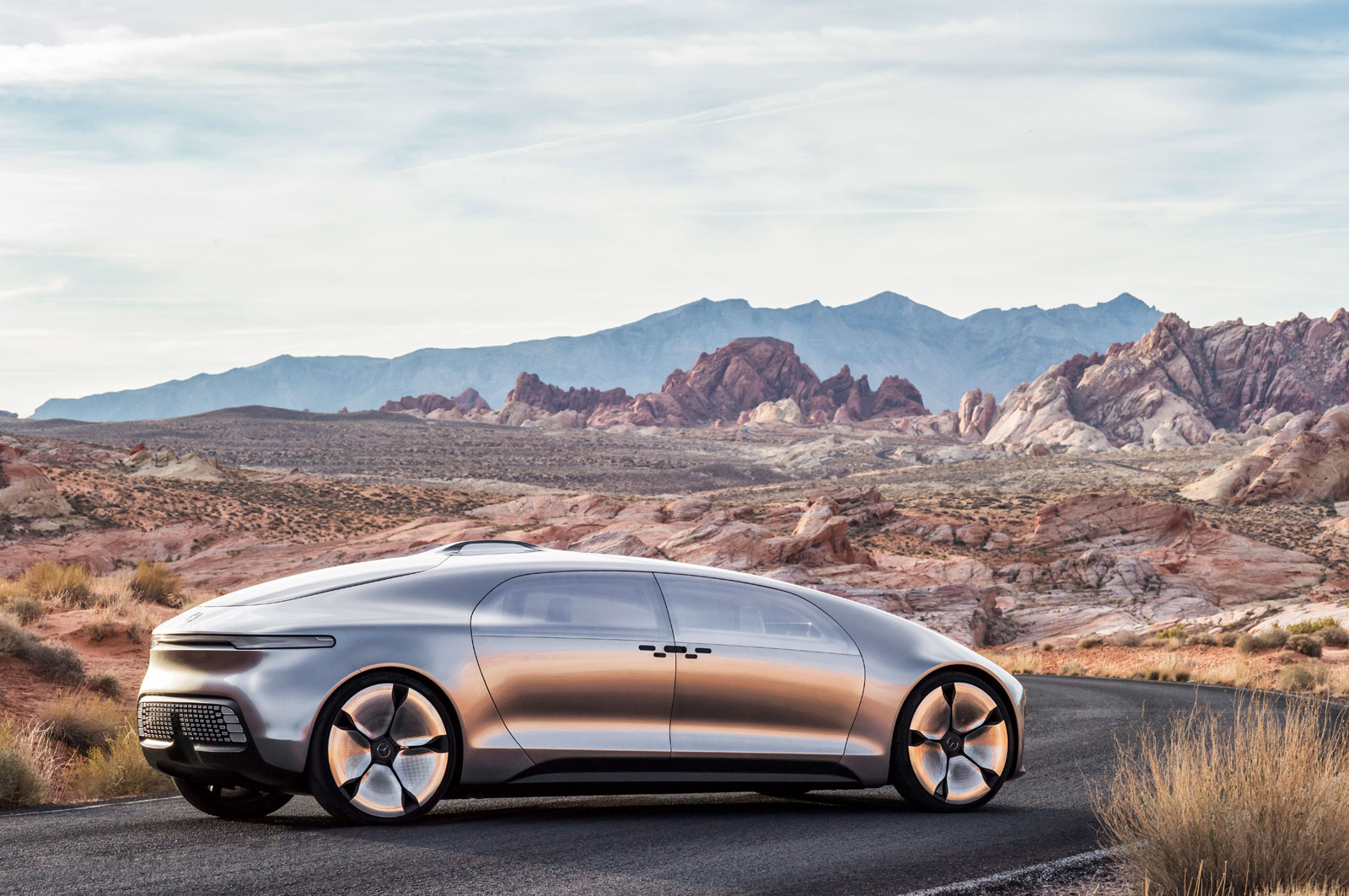 Mercedes-Benz F 015 Luxury in Motion, 2015