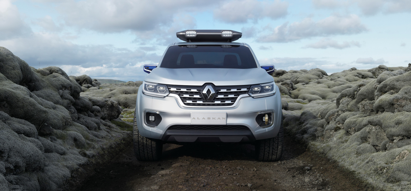 Renault Alaskan Concept, 2015