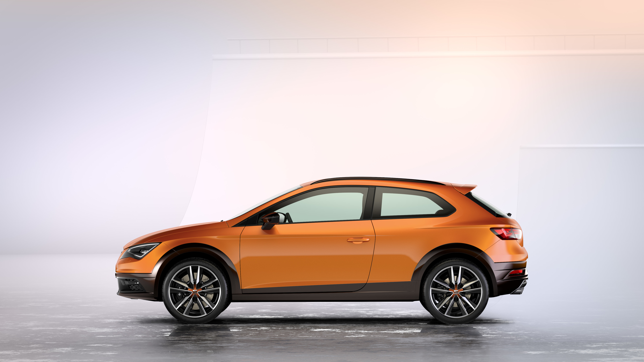 Seat Leon Cross Sport Show Car, 2015