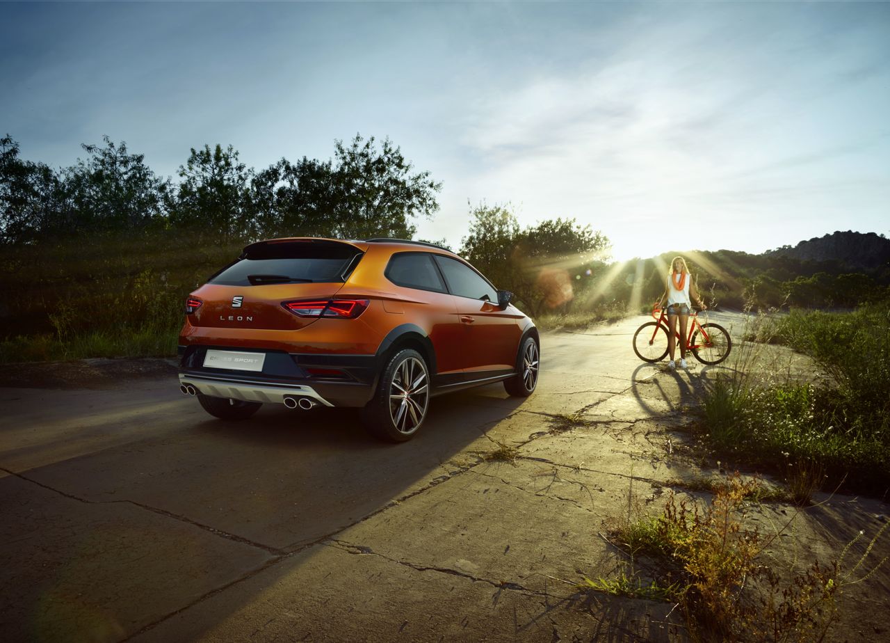 Seat Leon Cross Sport Show Car, 2015
