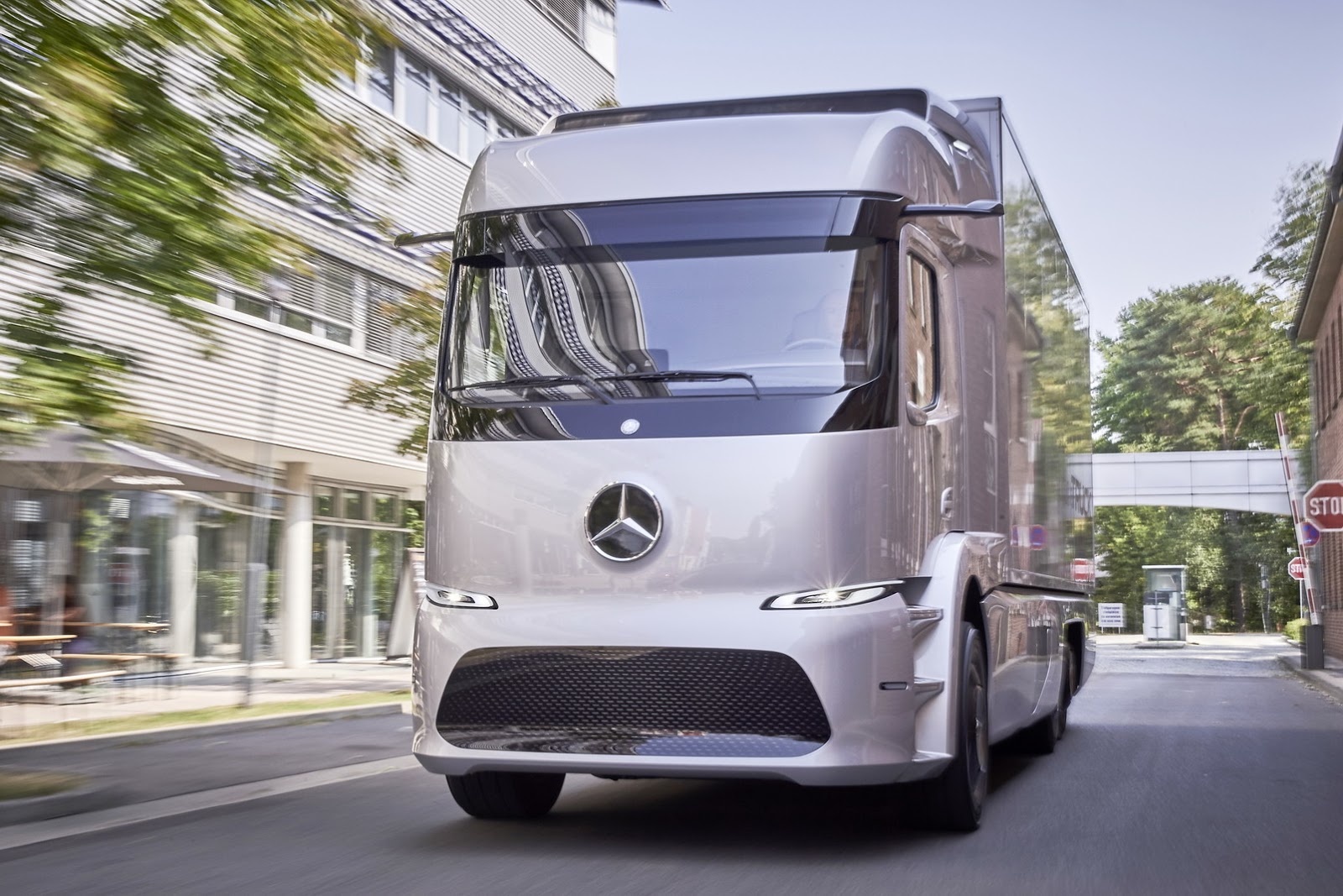 Mercedes-Benz Urban eTruck Concept, 2016