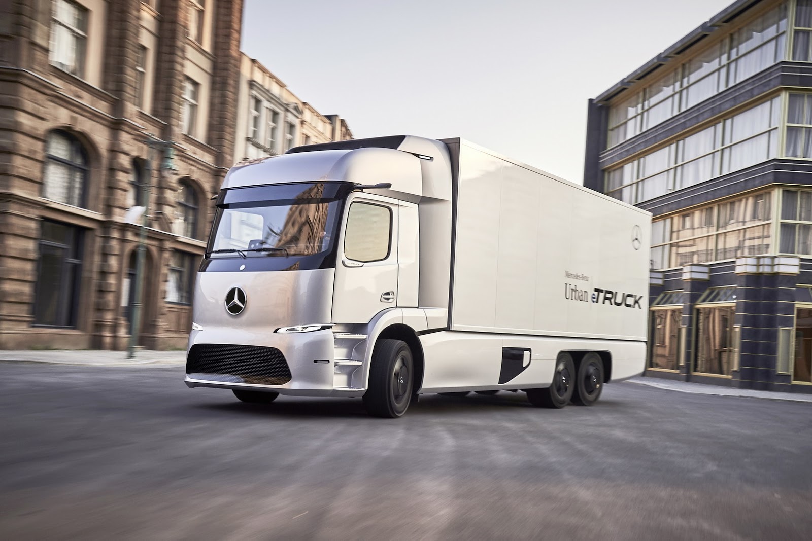 Mercedes-Benz Urban eTruck Concept, 2016
