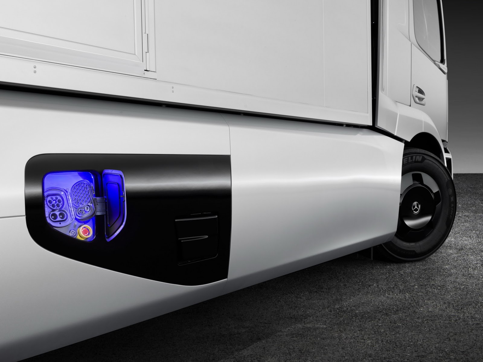 Mercedes-Benz Urban eTruck Concept, 2016