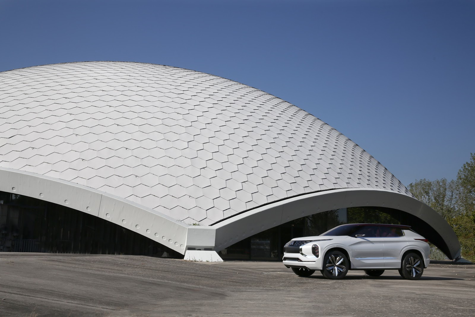 Mitsubishi GT-PHEV Concept, 2016