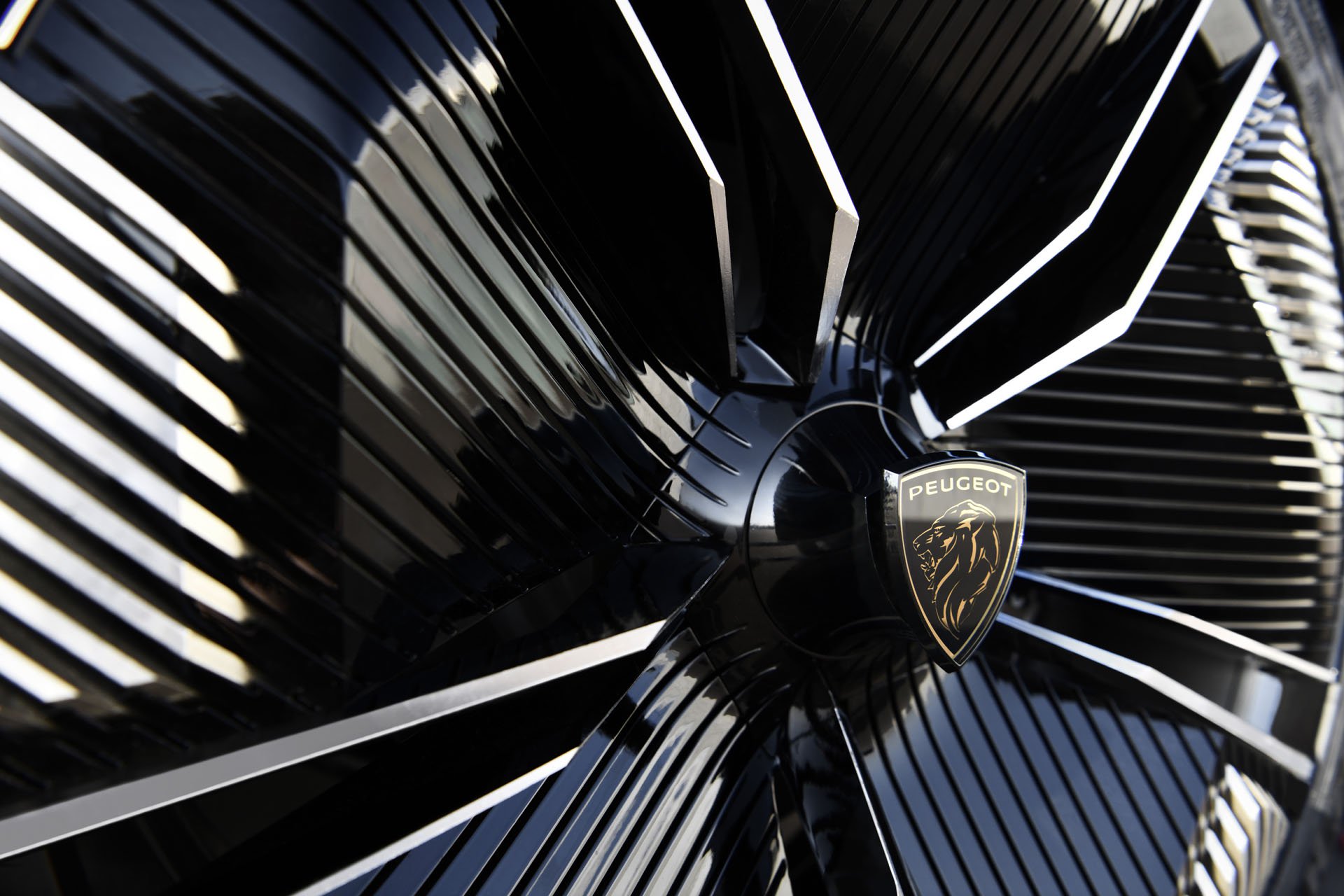 Peugeot e-Legend Concept, 2018