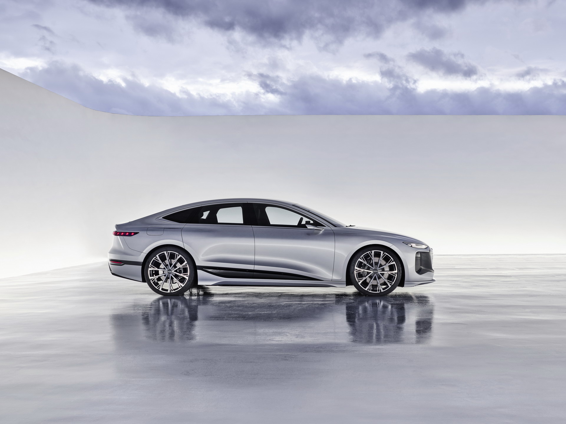 Audi A6 e-tron Concept, 2021