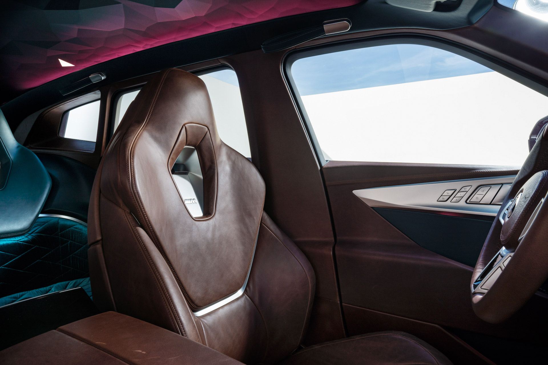 BMW Concept XM, 2021 – Interior