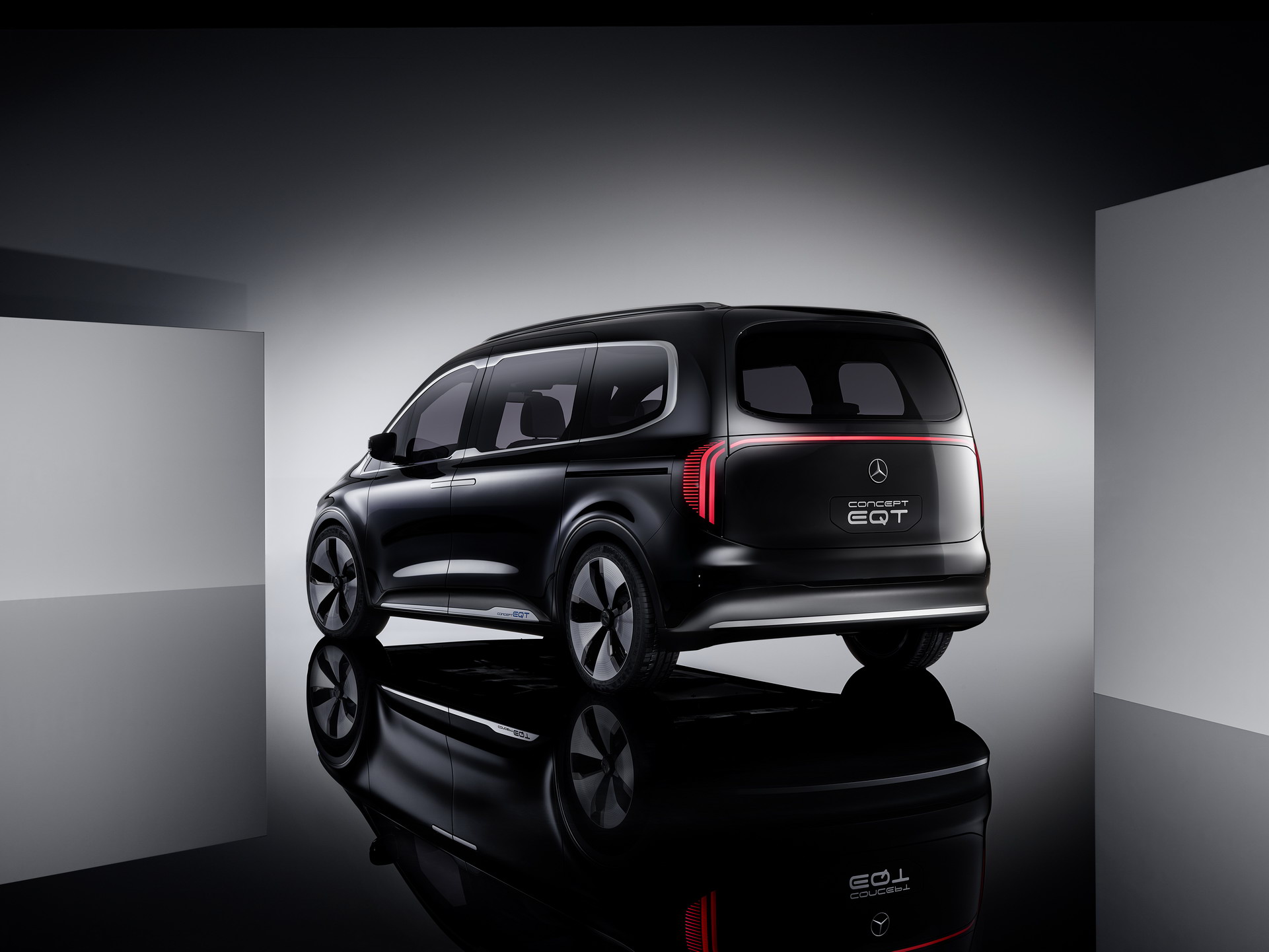 Mercedes-Benz Concept EQT, 2021