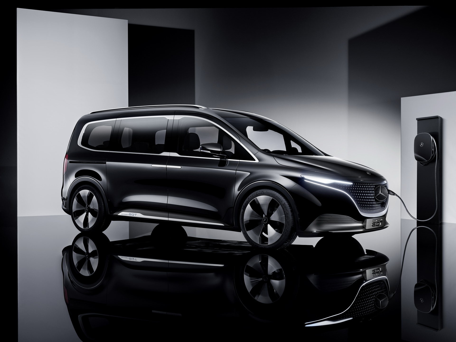 Mercedes-Benz Concept EQT, 2021