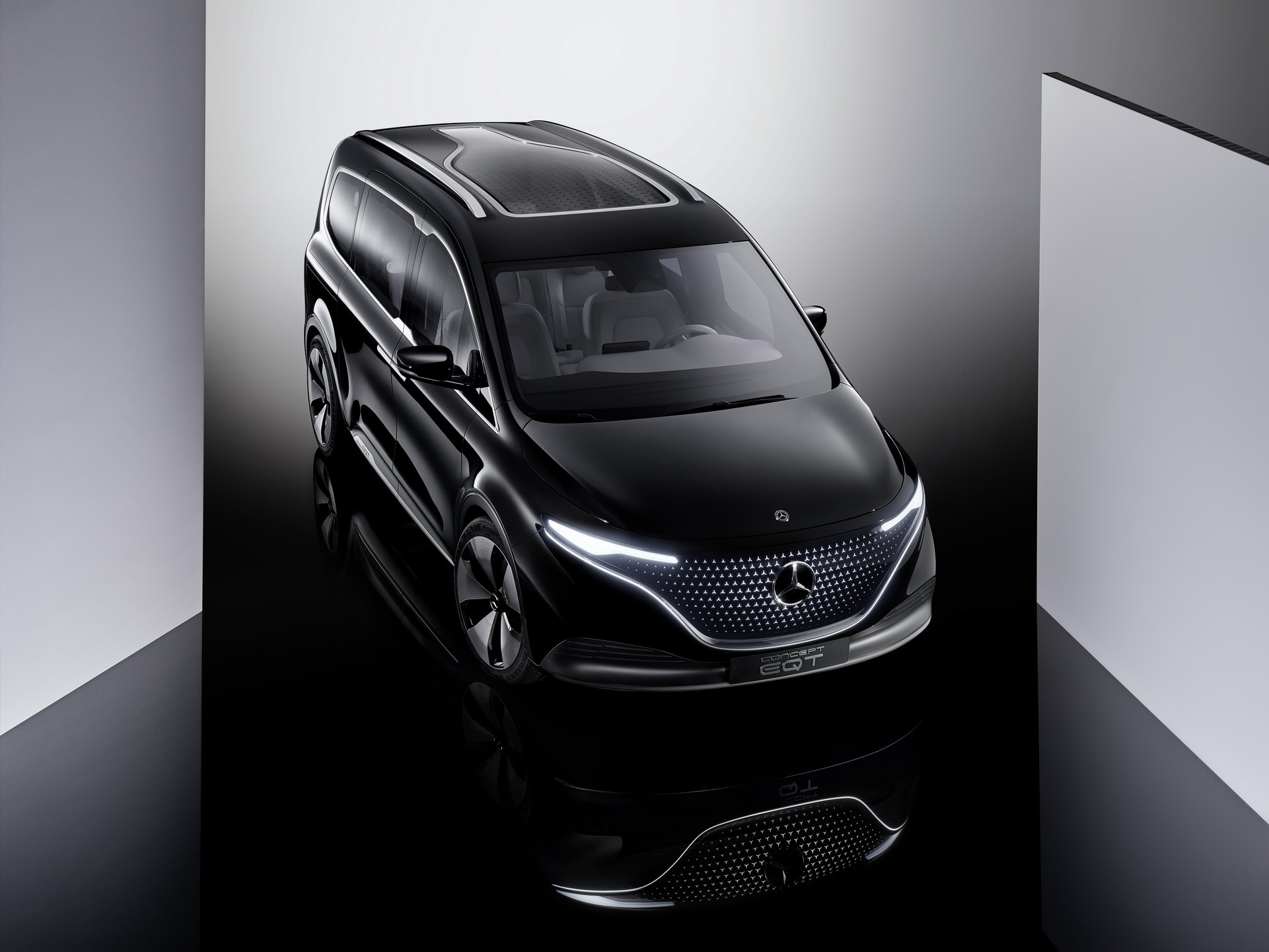 Mercedes-Benz Concept EQT, 2021