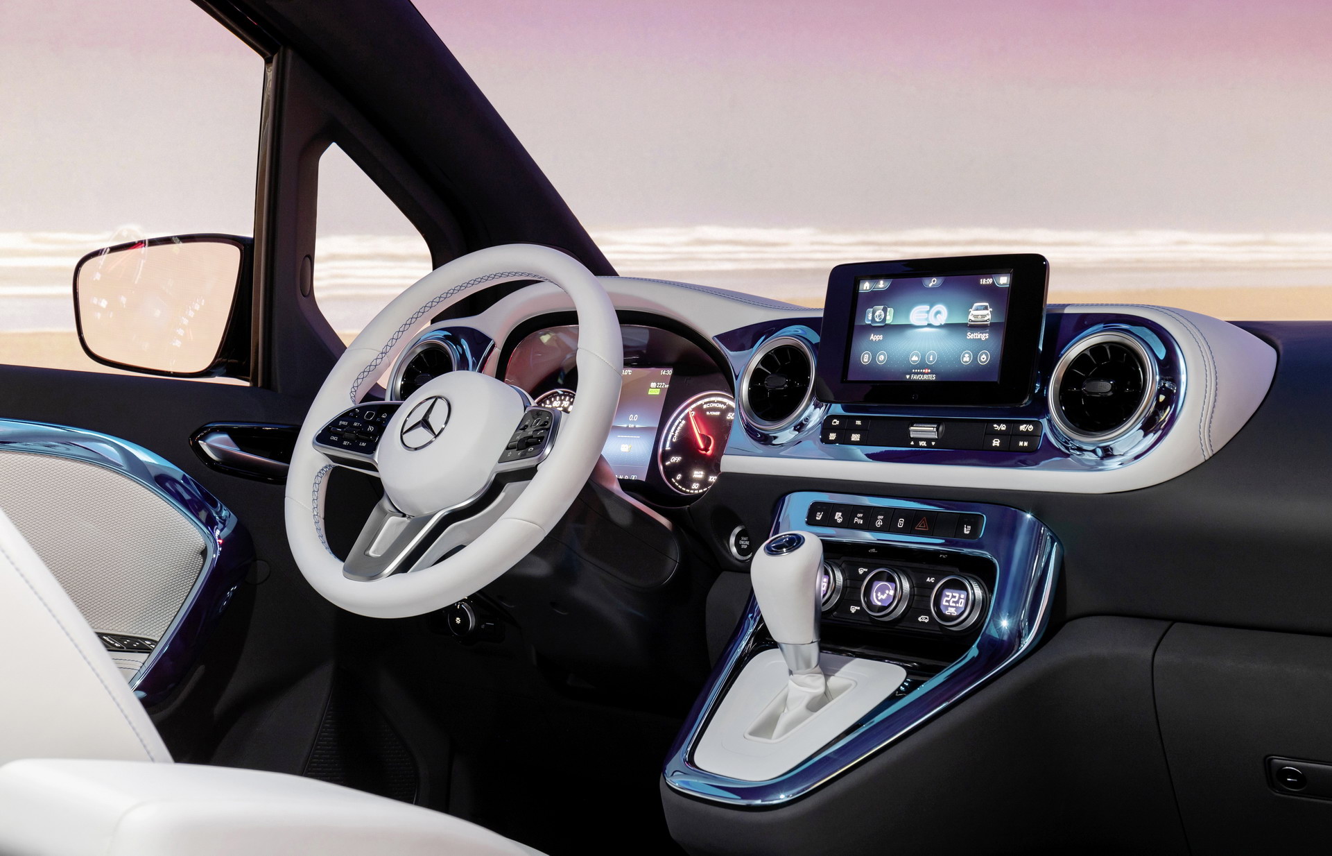 Mercedes-Benz Concept EQT, 2021