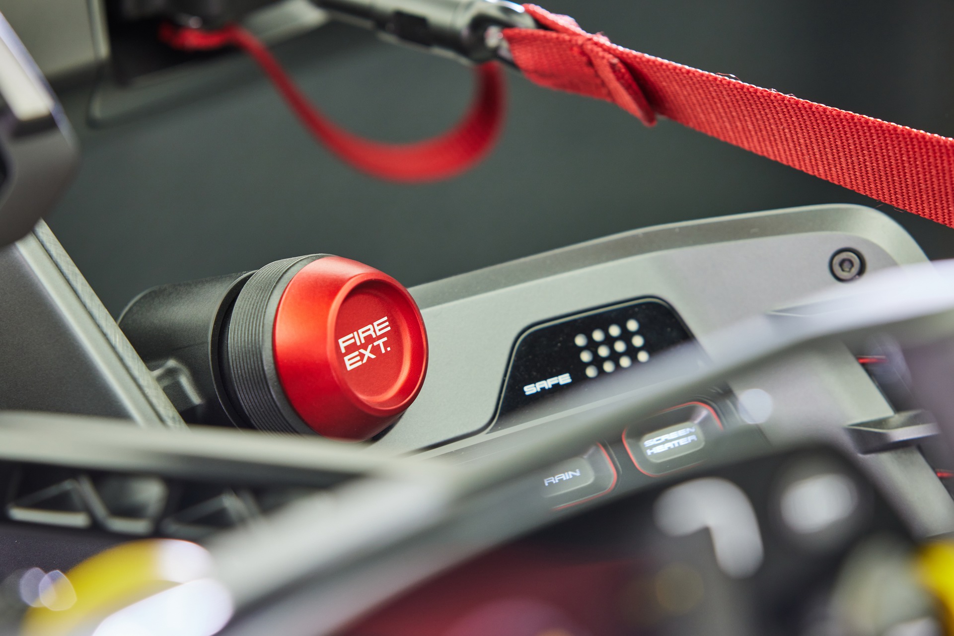 Porsche Mission R, 2021 – Interior