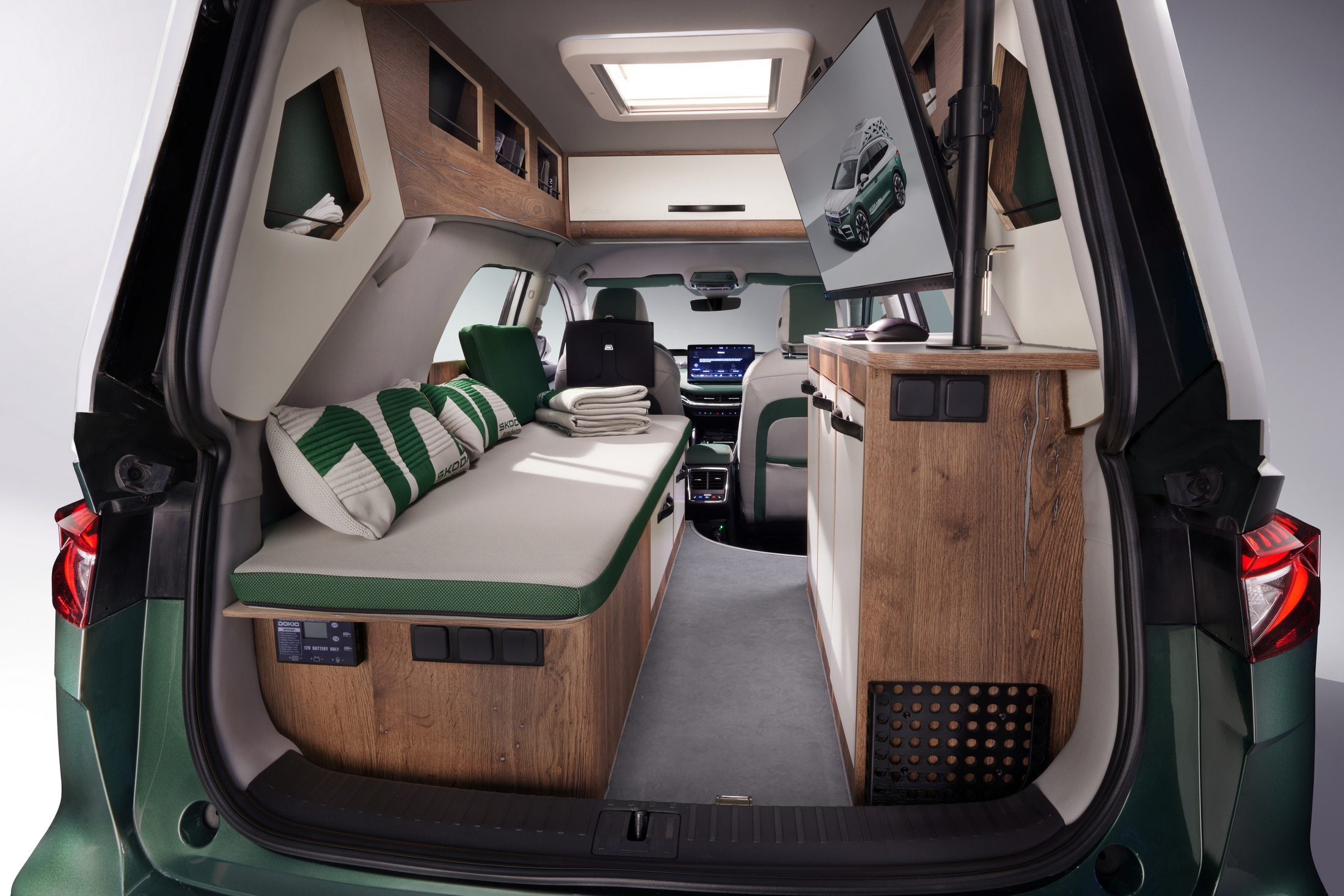 Skoda Roadiaq Concept, 2023 – Interior