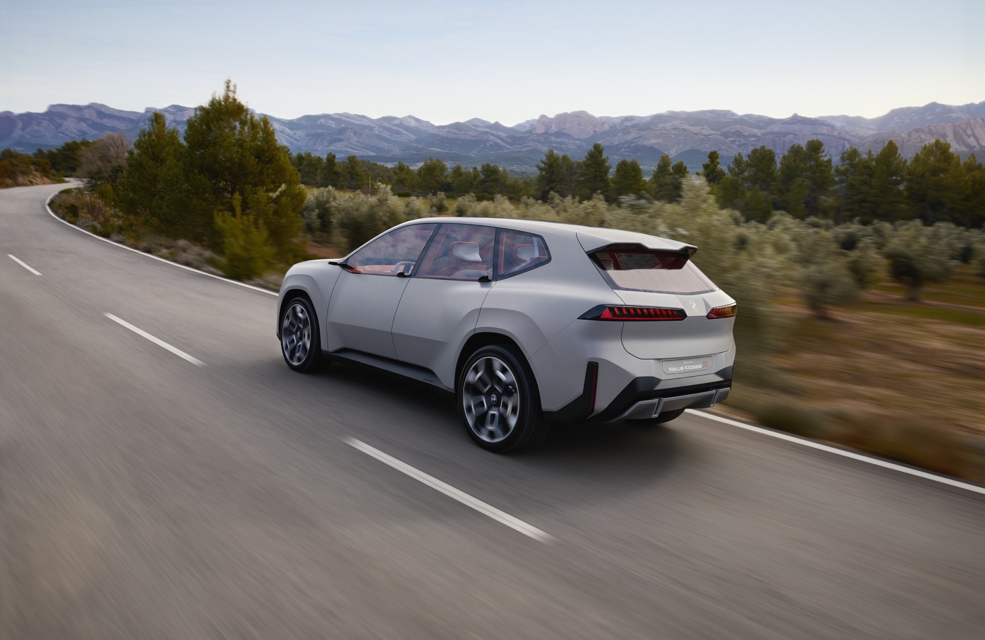 BMW Vision Neue Klasse X Concept, 2024
