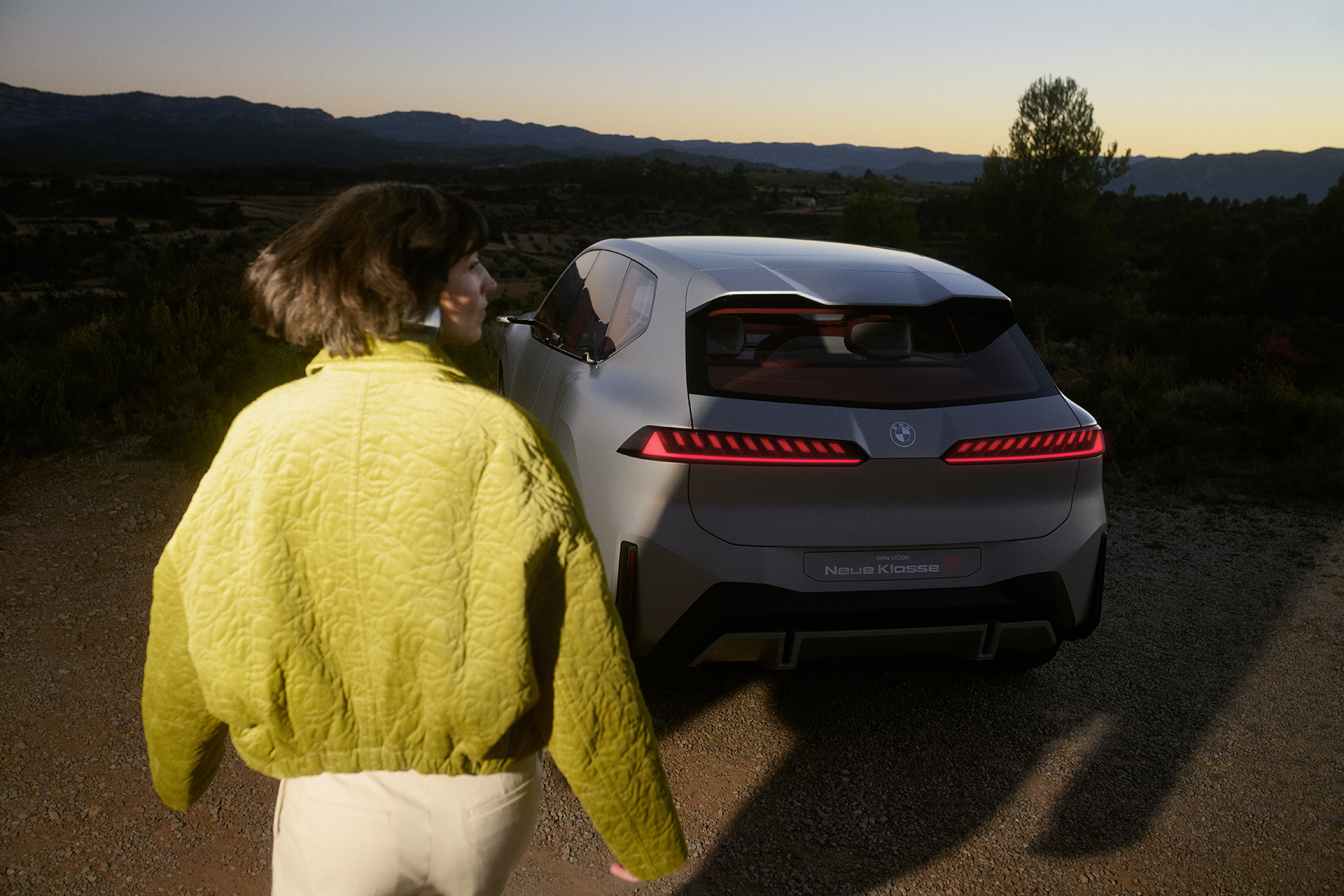 BMW Vision Neue Klasse X Concept, 2024