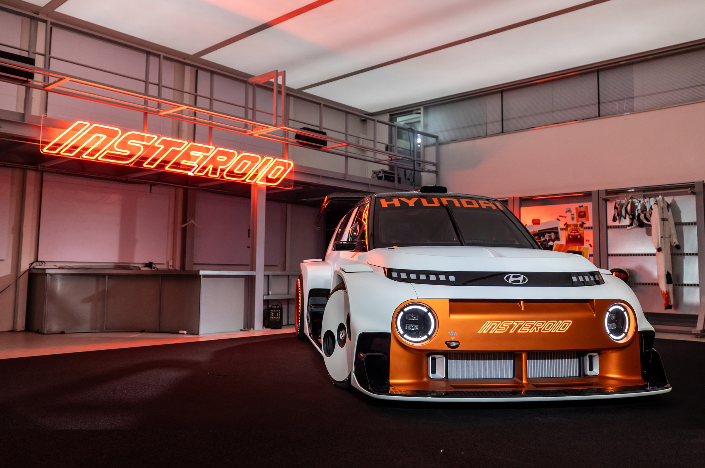 Hyundai Insteroid Concept, 2025