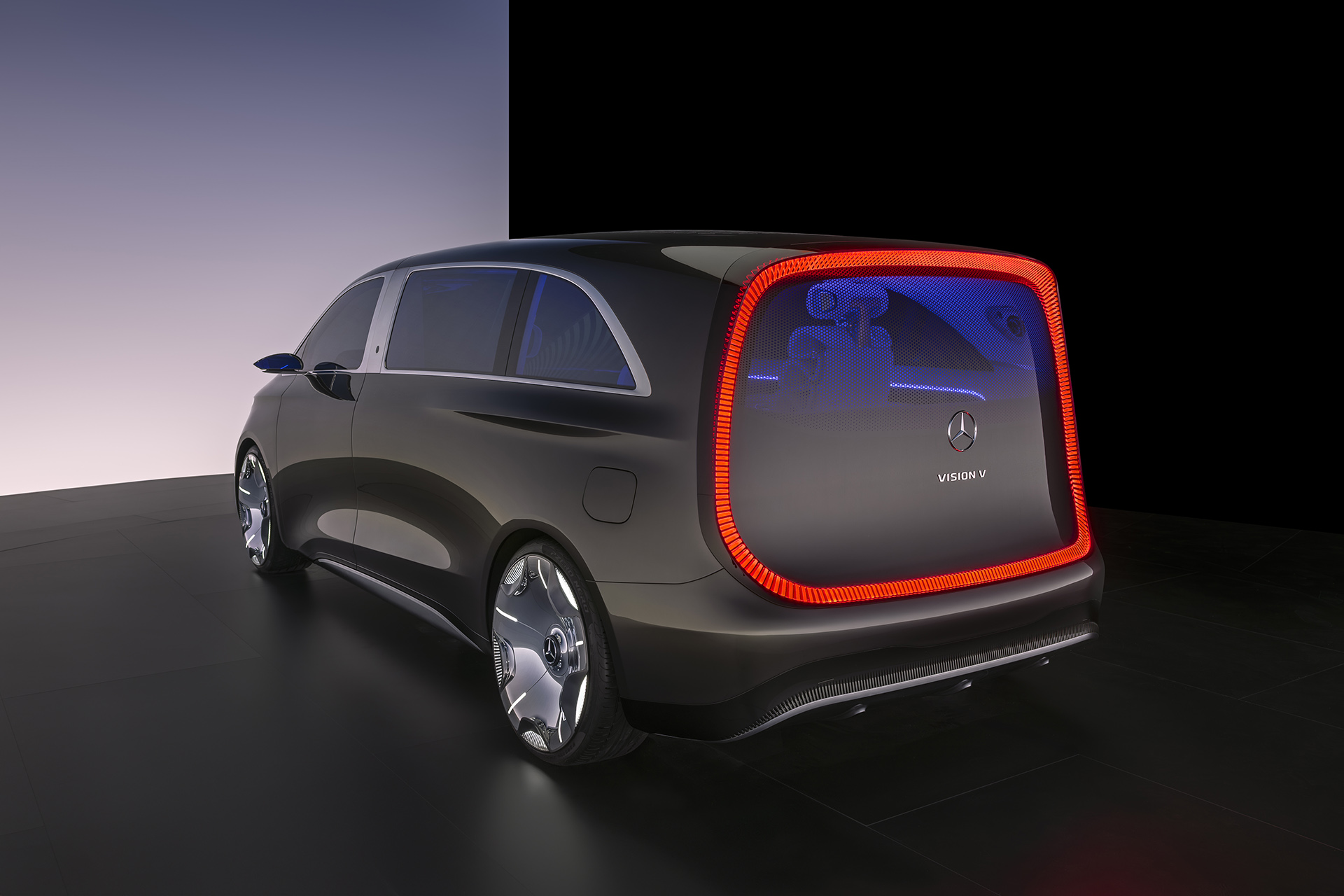 Mercedes-Benz Vision V Concept, 2025