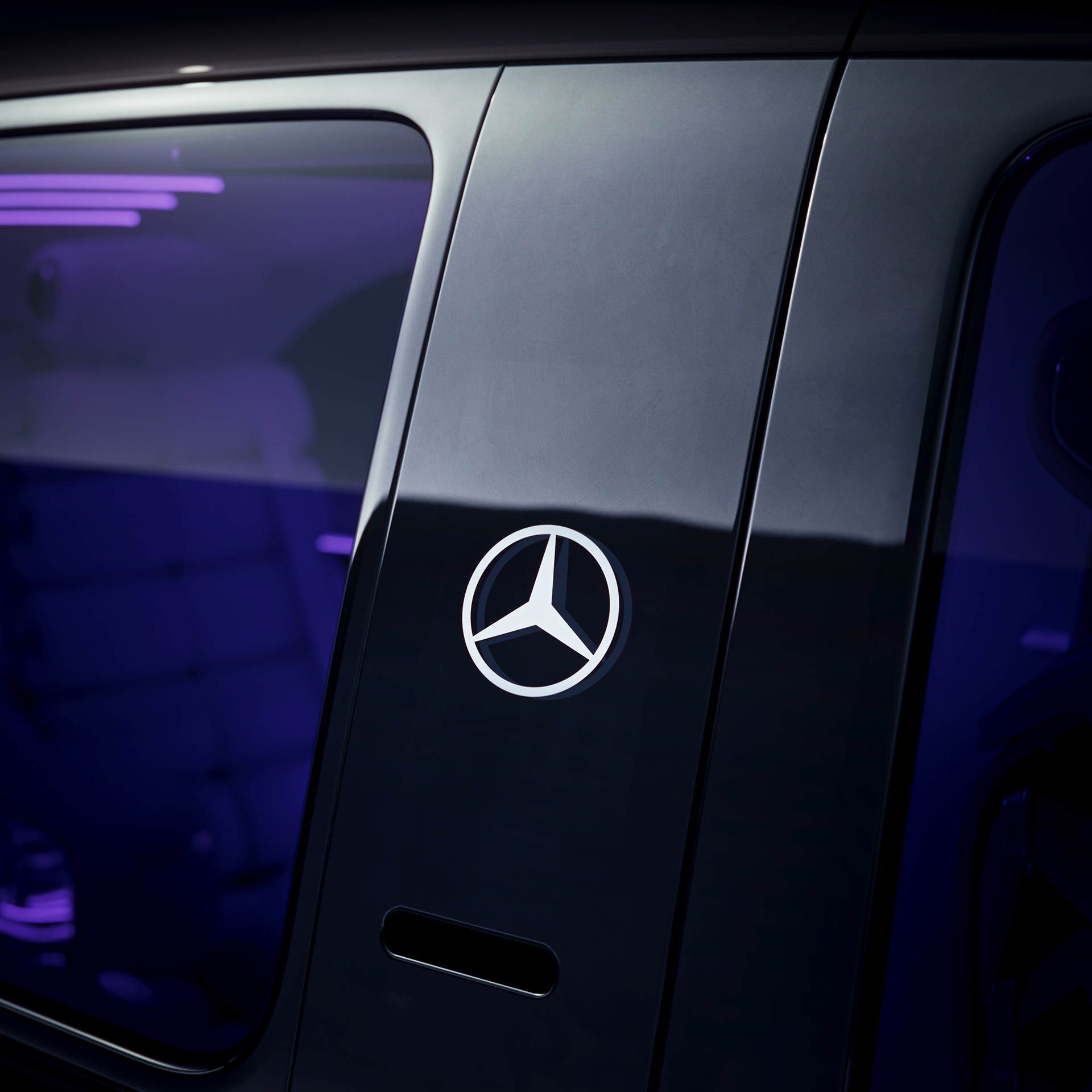 Mercedes-Benz Vision V Concept, 2025