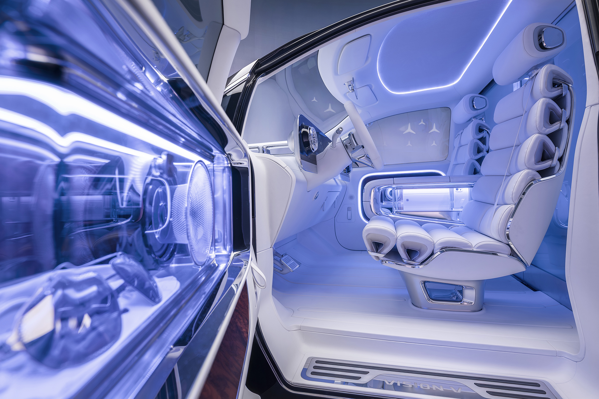 Mercedes-Benz Vision V Concept, 2025