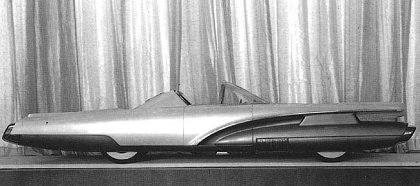 Ford X-1000, 1955-1956 - fins were retractable