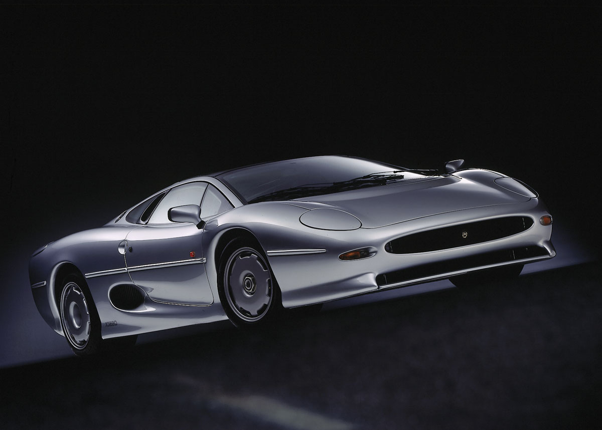Jaguar XJ220 - Photography by René Staud