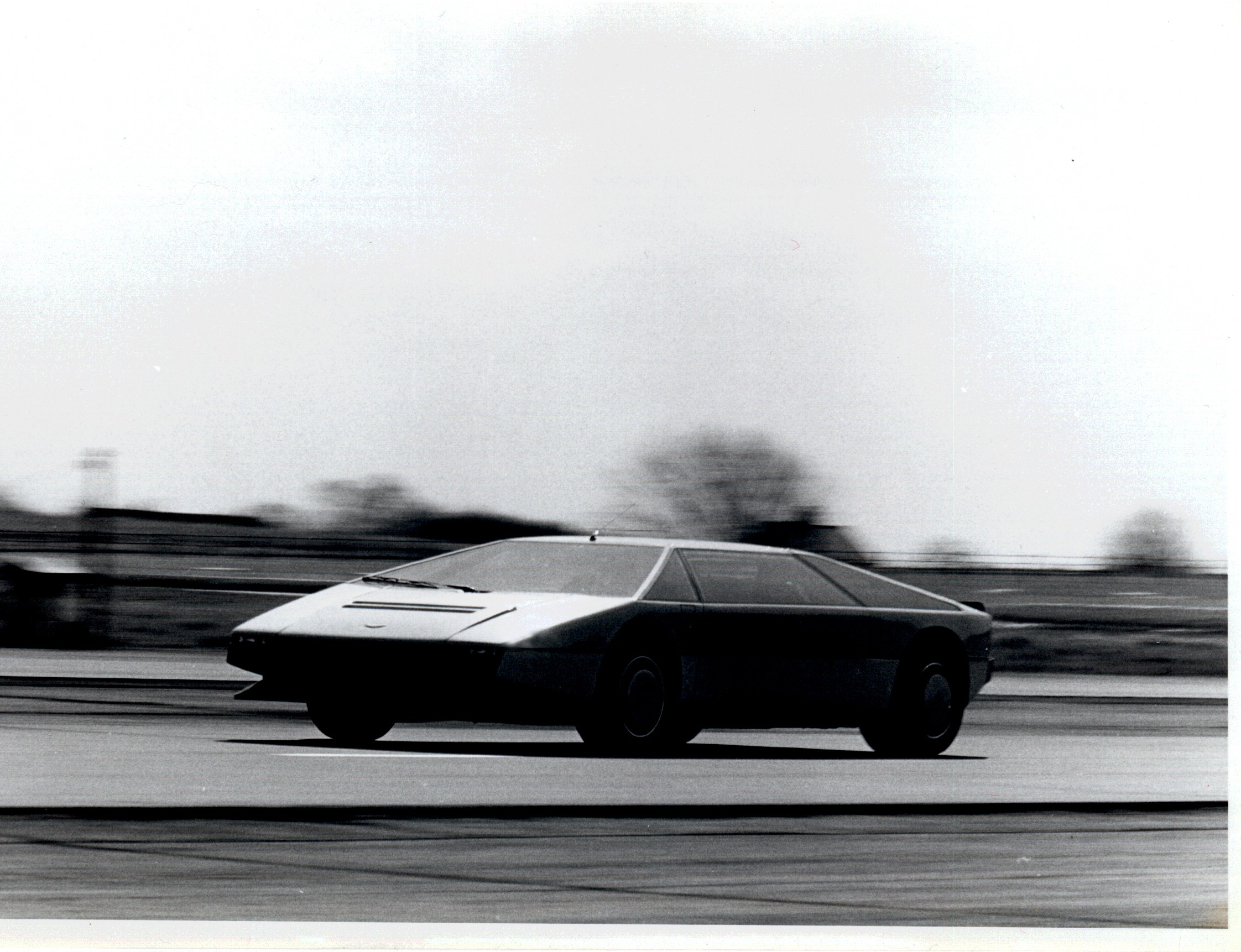 Aston Martin Bulldog, 1980