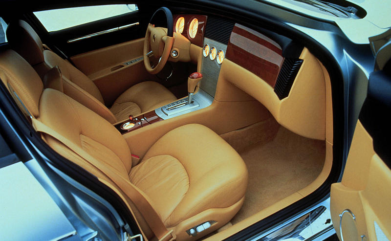 Chrysler Chronos, 1998 - Interior