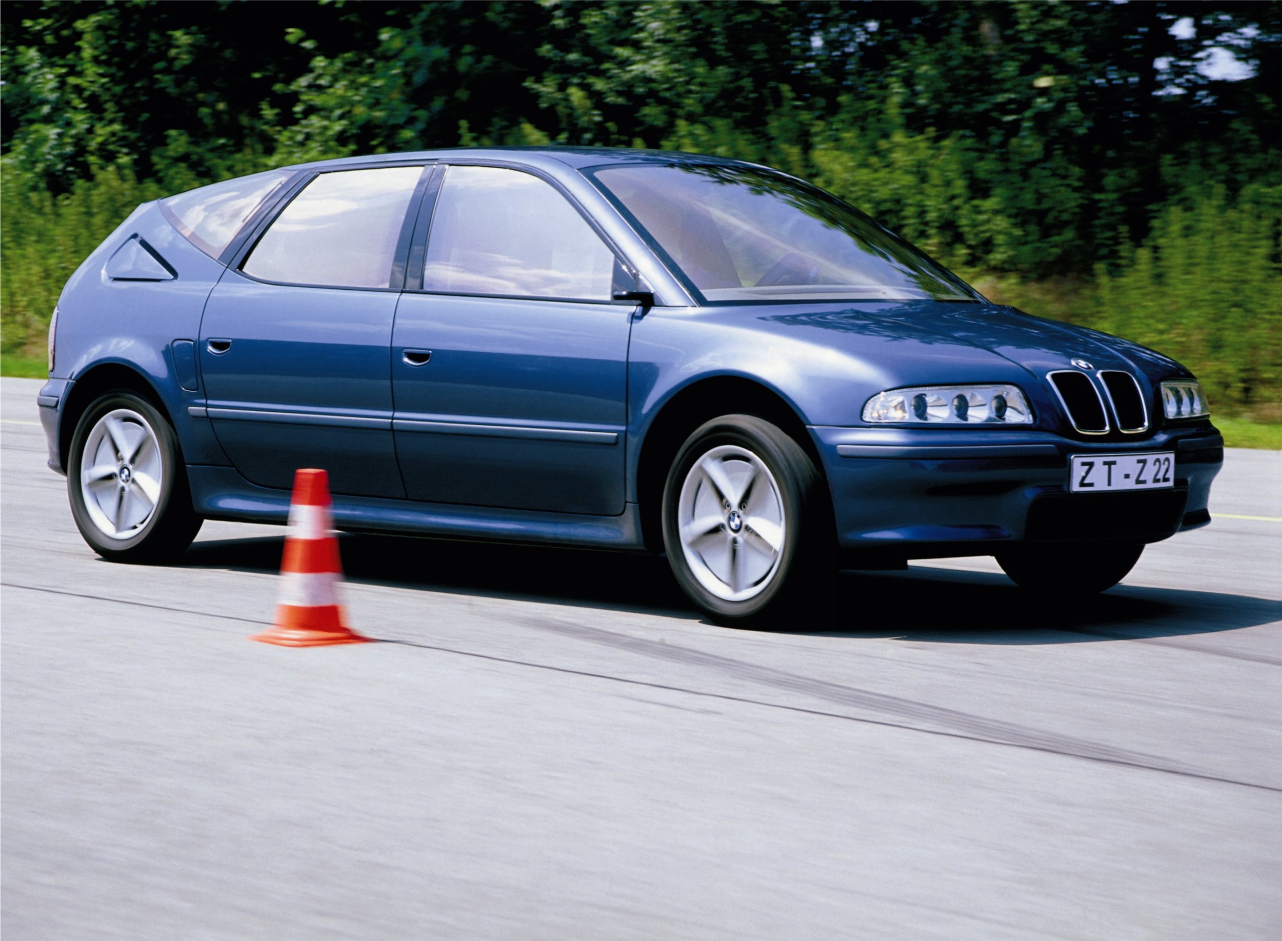 BMW Z22, 2000