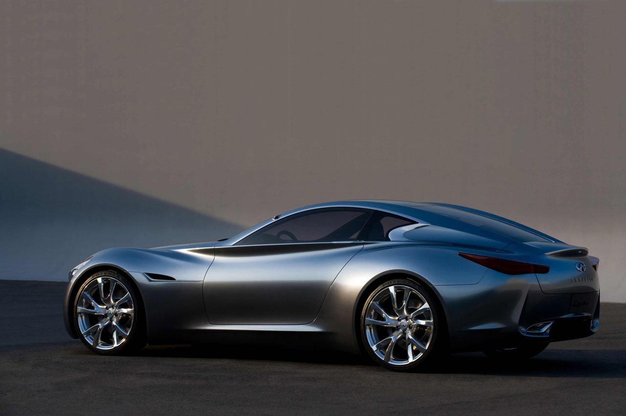 Infiniti Essence, 2009