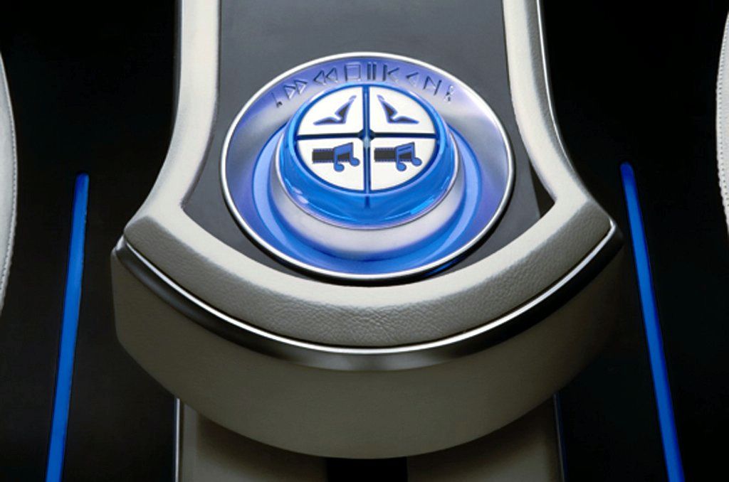 Suzuki R3, 2010