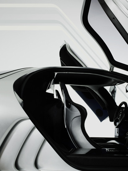 Lotec Sirius - Photo: Benedict Redgrove
