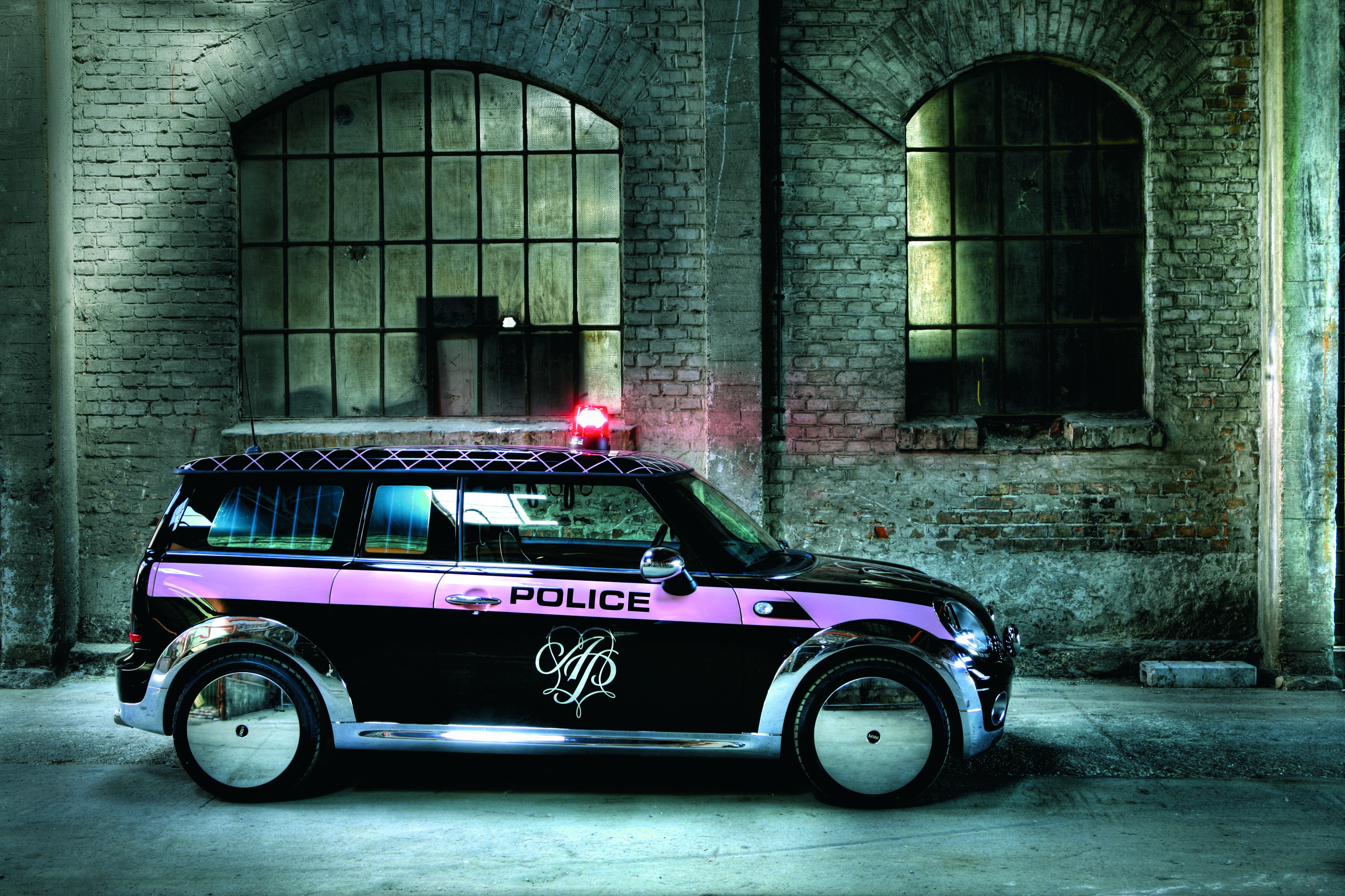 Life Ball Mini by Agent Provocateur (2008): Мини-фетиш